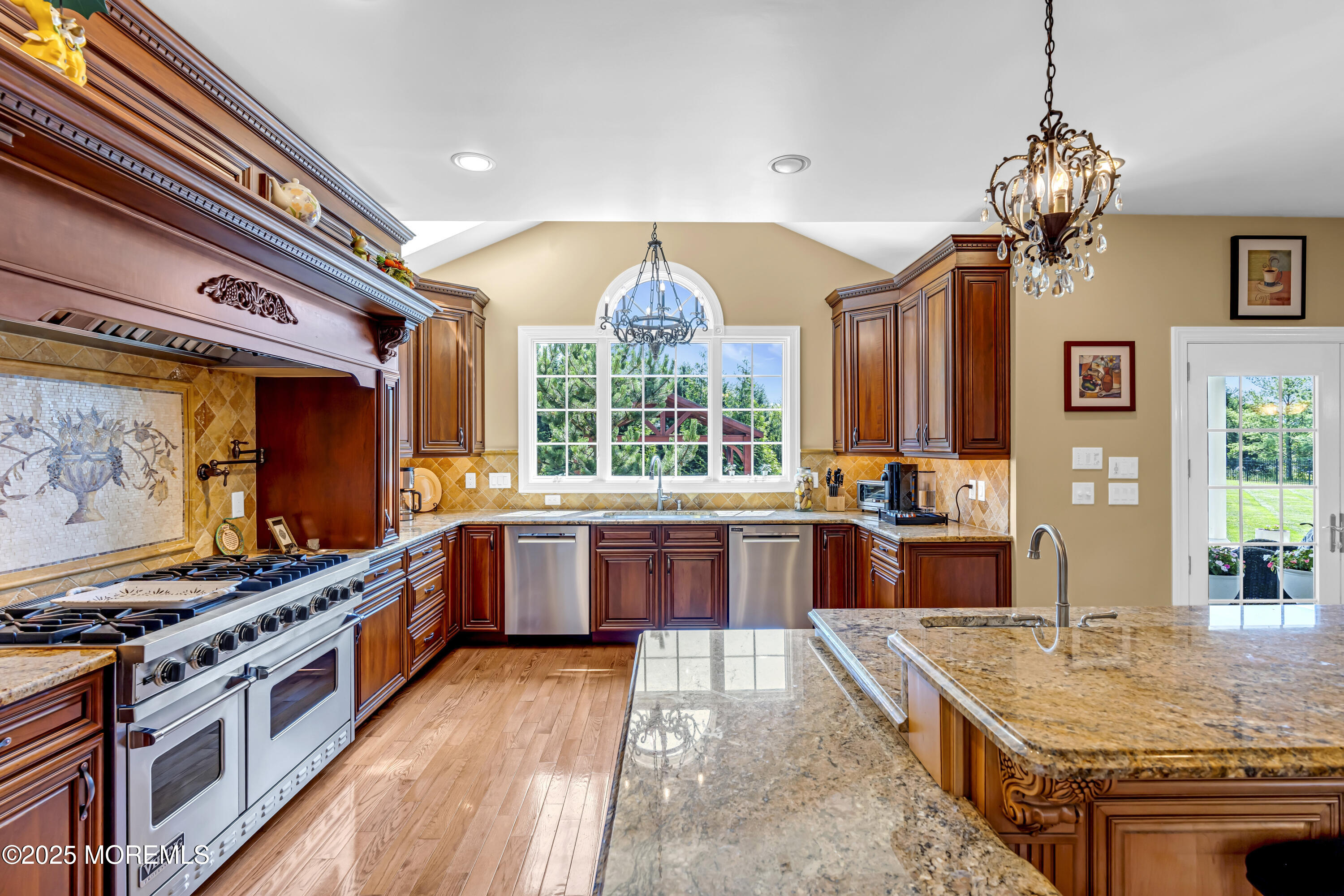 4 Geraldine Court, Farmingdale, NJ, 07727 image 20