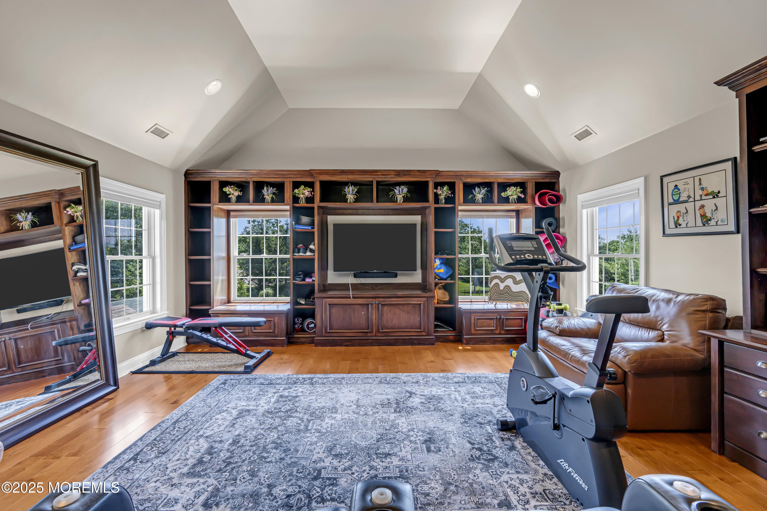 4 Geraldine Court, Farmingdale, NJ, 07727 image 30