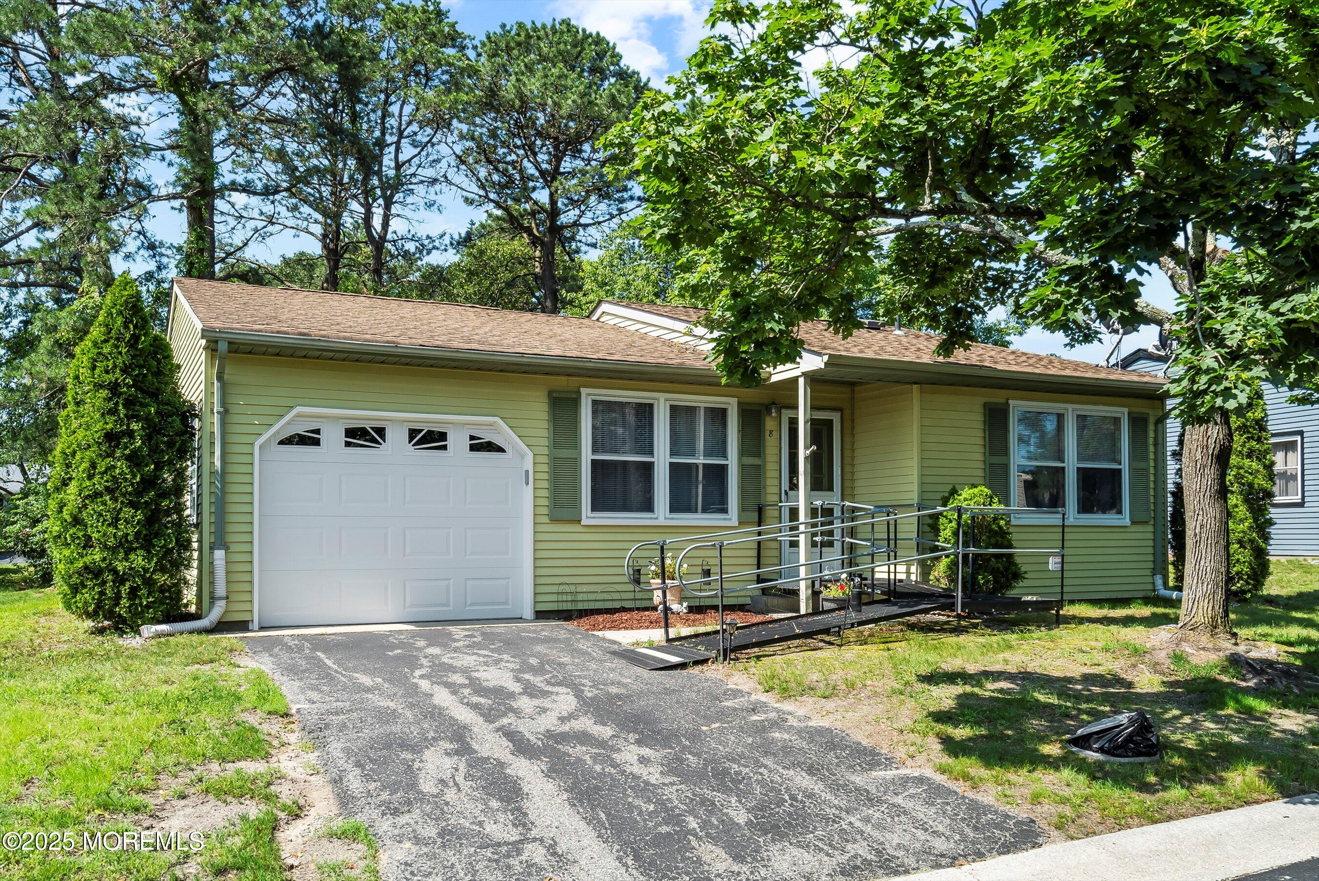 8 Westport Drive 71 Image 1
