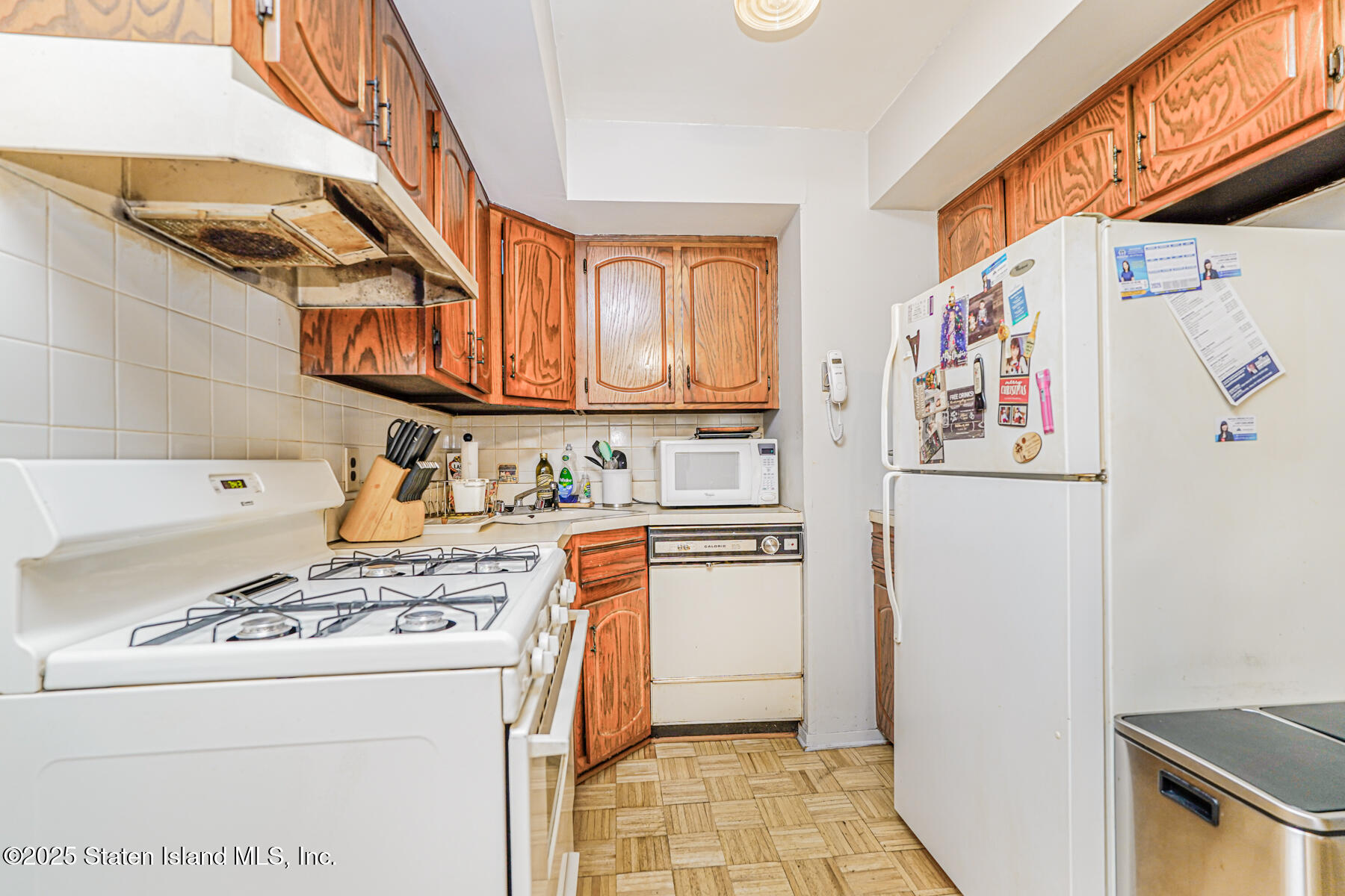 34 Daffodil Lane, Staten Island, NY, 10314 image 7