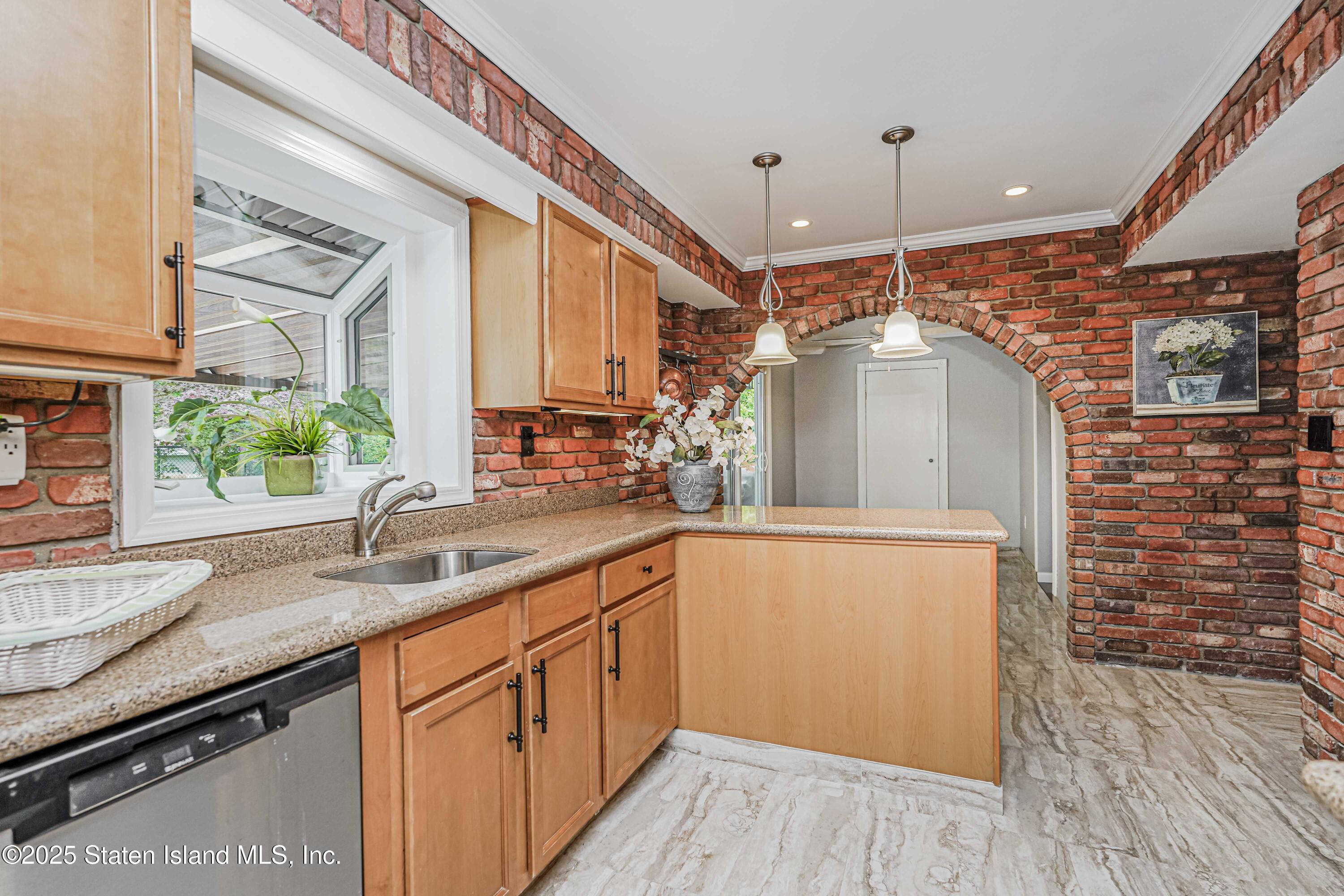 3569 Richmond Road, Staten Island, NY, 10306 image 12