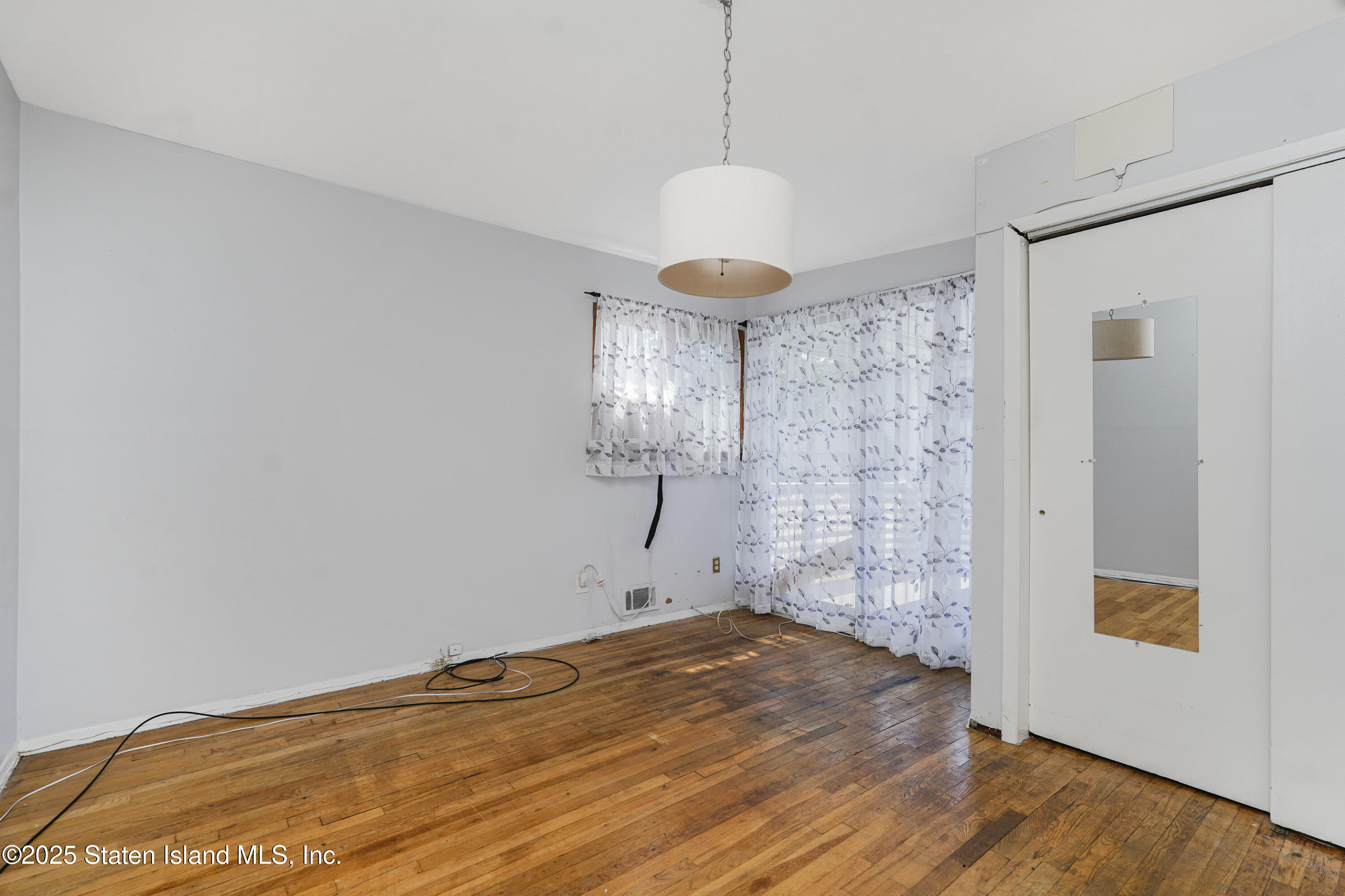 116 Slater Boulevard, Staten Island, NY, 10305 image 19