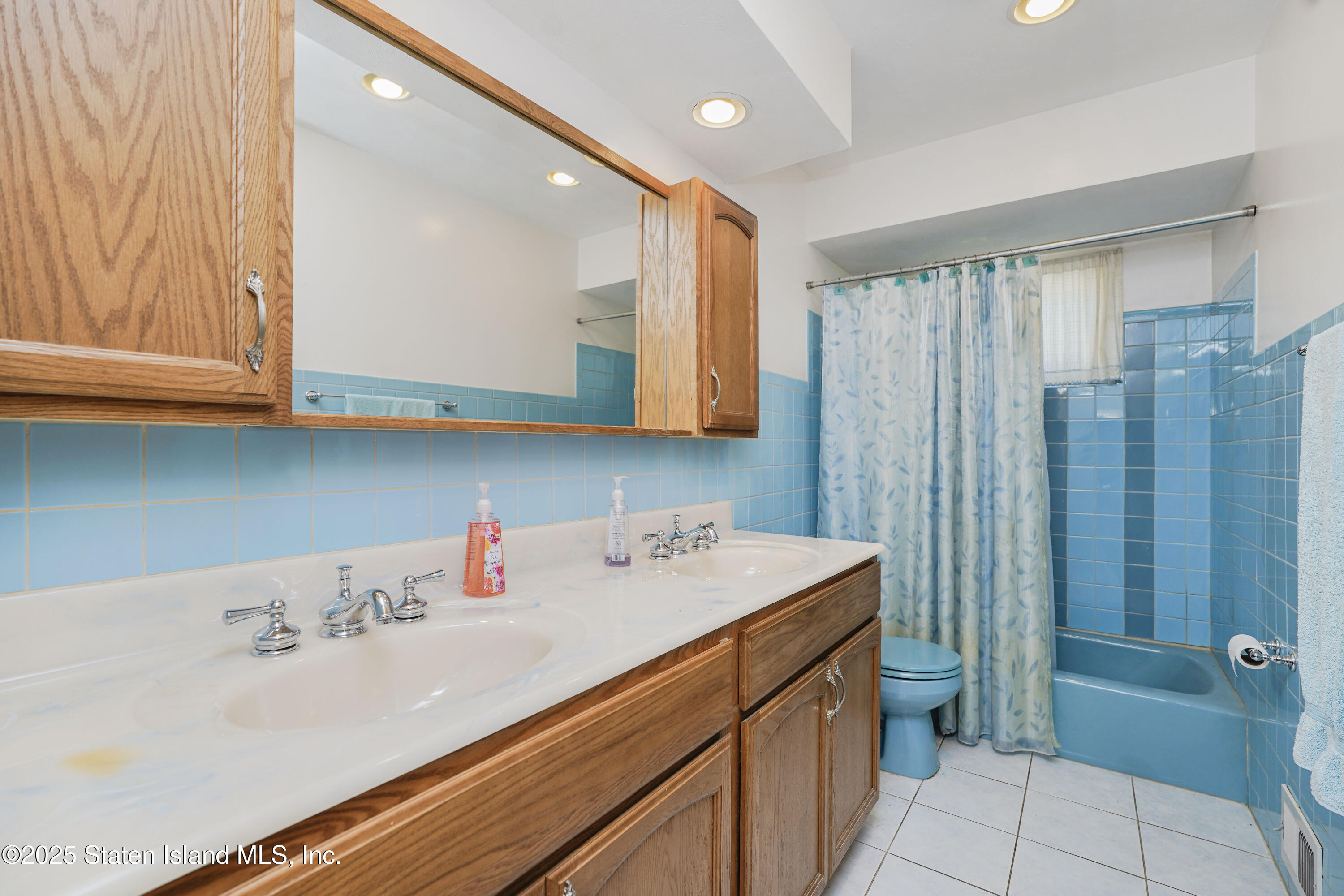 116 Slater Boulevard, Staten Island, NY, 10305 image 13