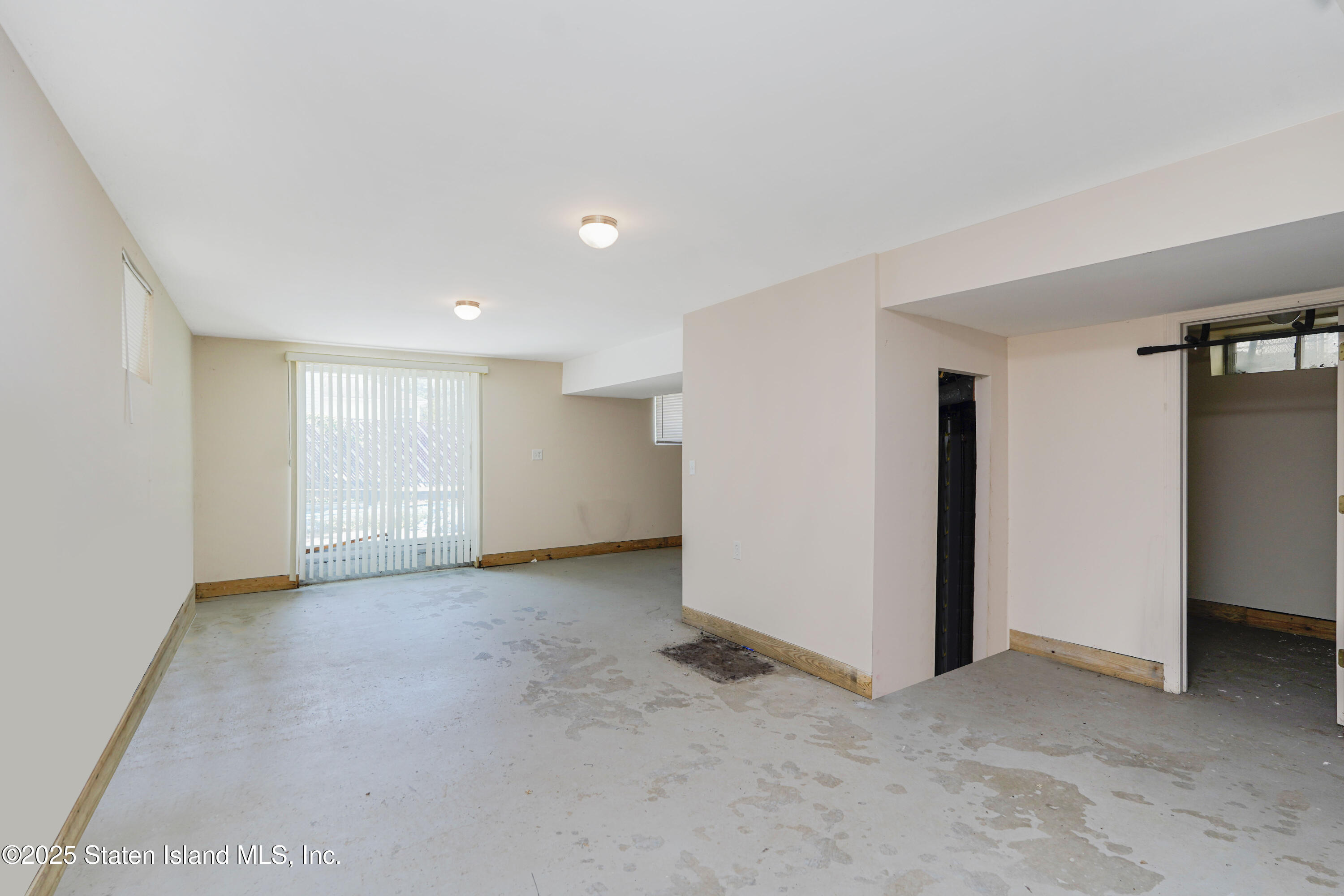 116 Slater Boulevard, Staten Island, NY, 10305 image 21