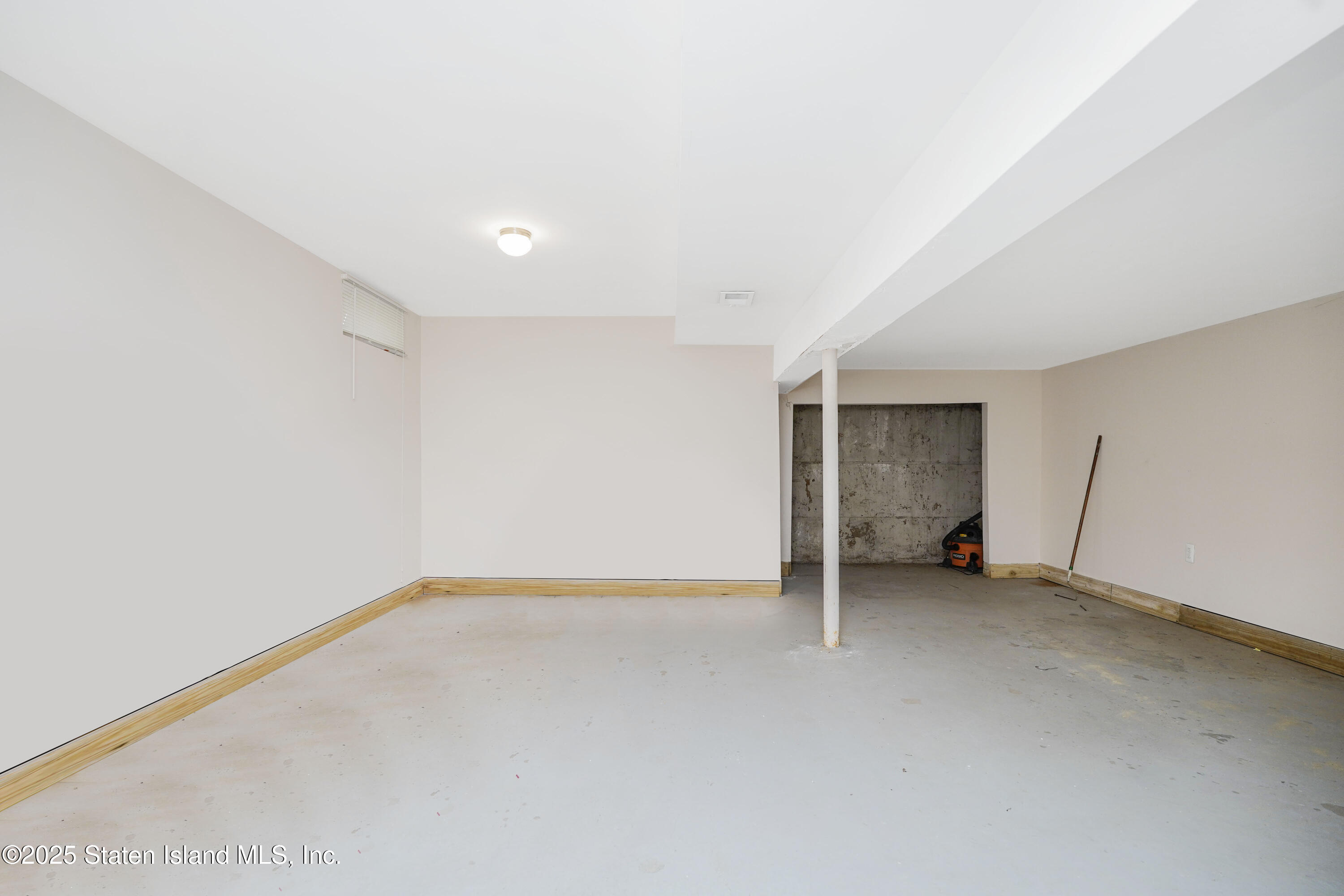 116 Slater Boulevard, Staten Island, NY, 10305 image 23