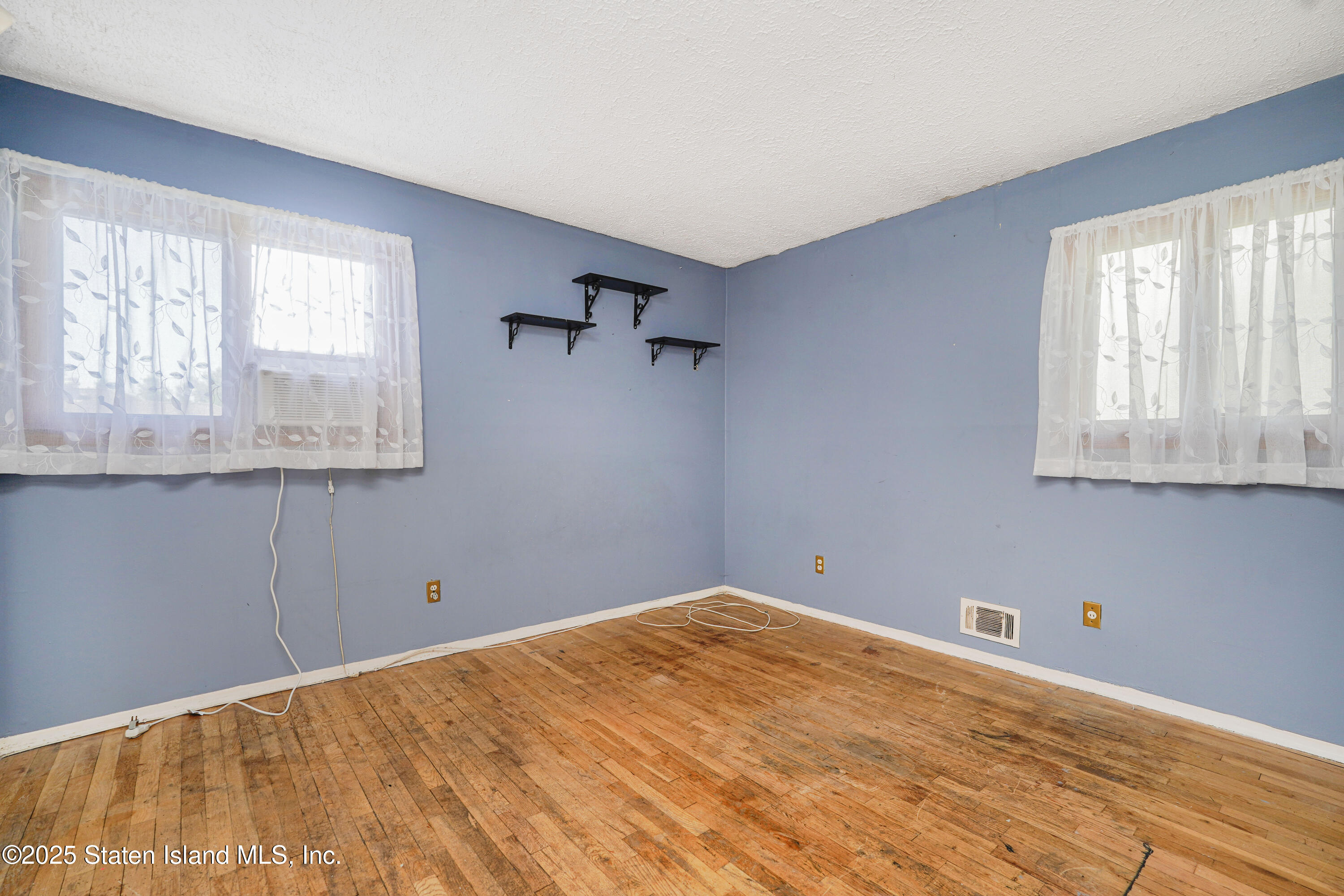 116 Slater Boulevard, Staten Island, NY, 10305 image 18