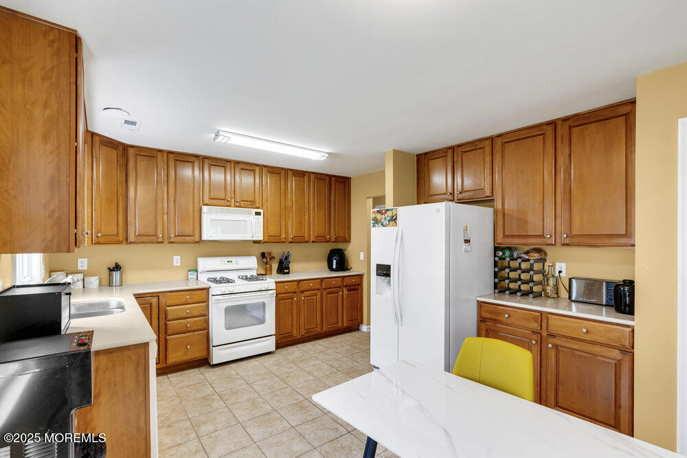 35 Kings North Road, Jackson, NJ, 08527 image 14