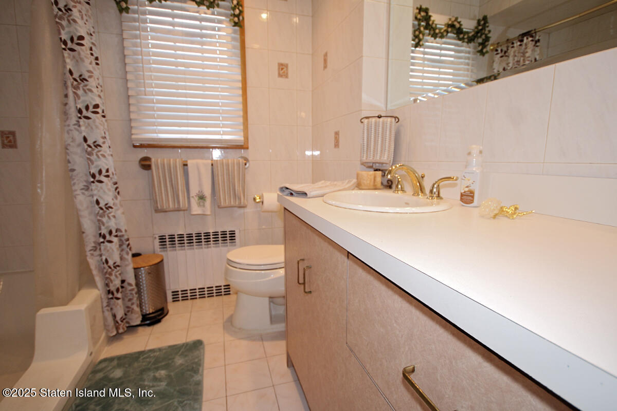 11 Piave Avenue, Staten Island, NY, 10305 image 17