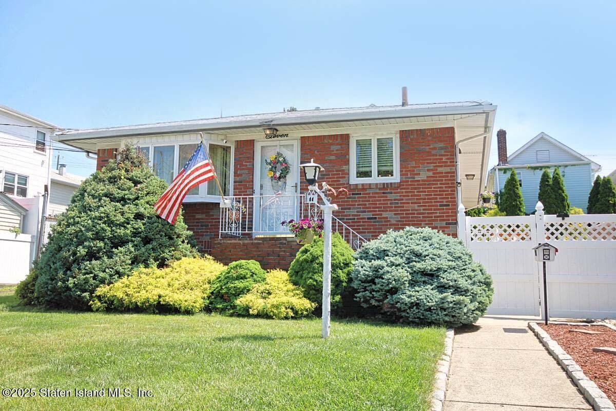 11 Piave Avenue, Staten Island, NY, 10305 image 28