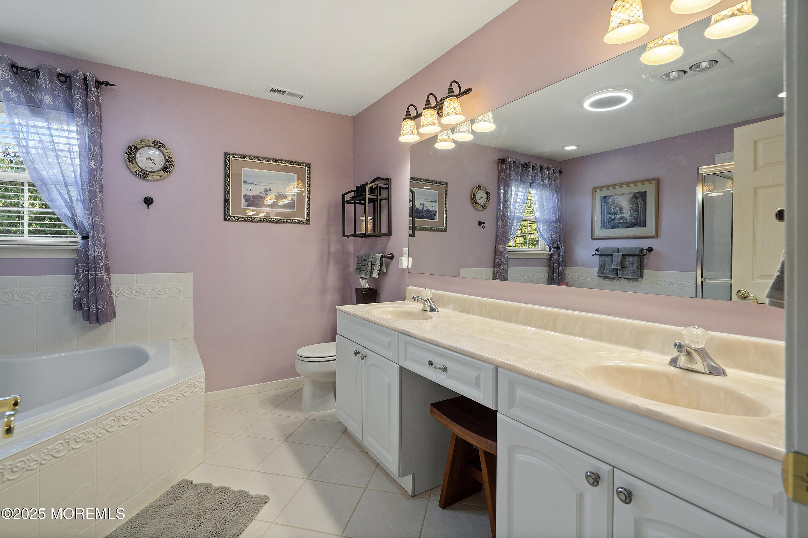 28 Stonehenge Court, Jackson, NJ, 08527 image 40