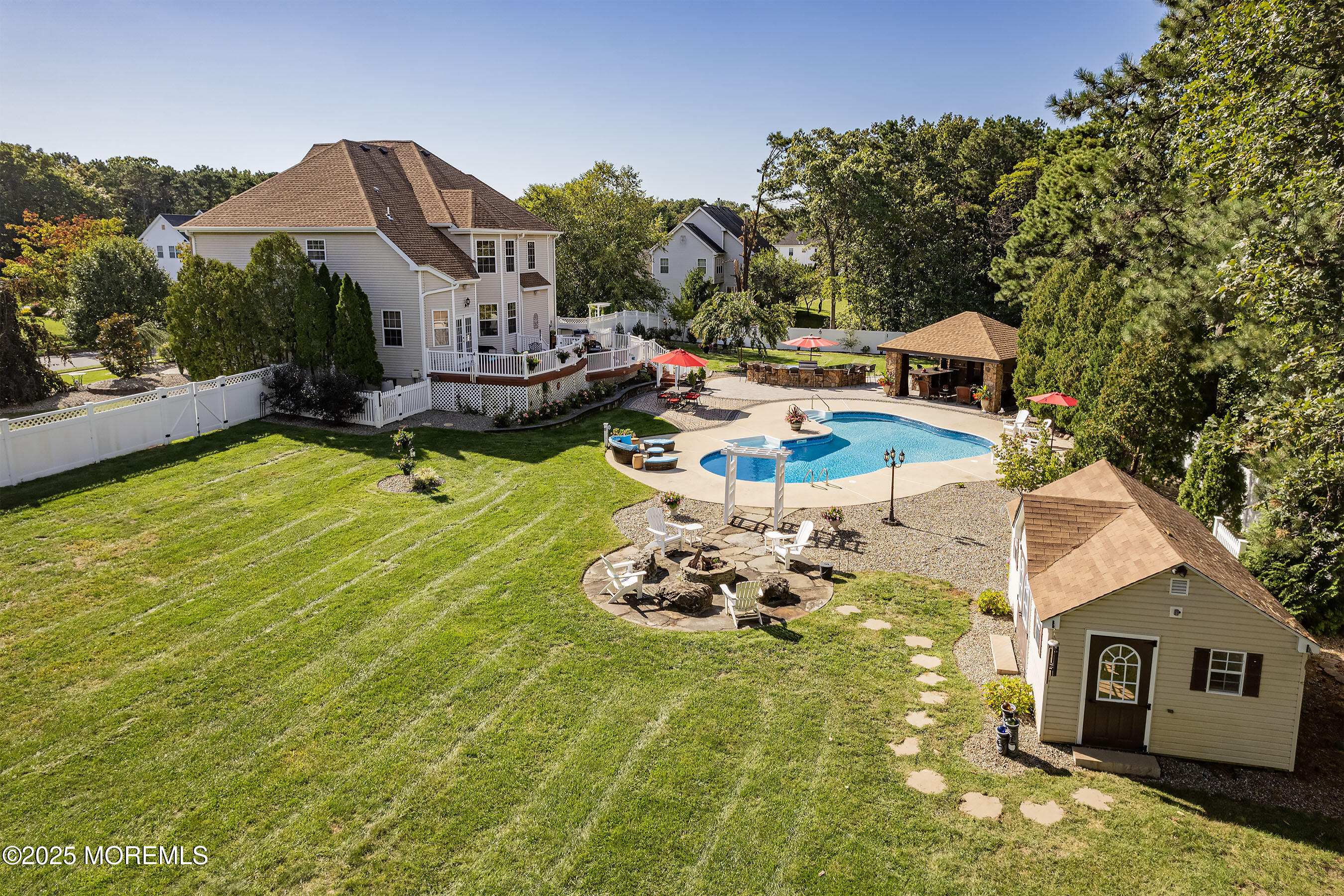 28 Stonehenge Court, Jackson, NJ, 08527 image 73