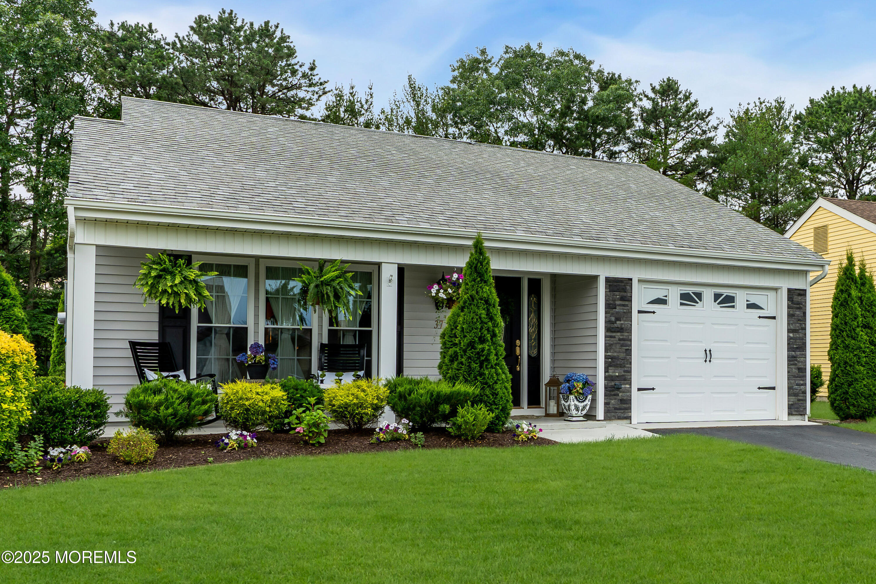 37 Normanton Avenue Image 2