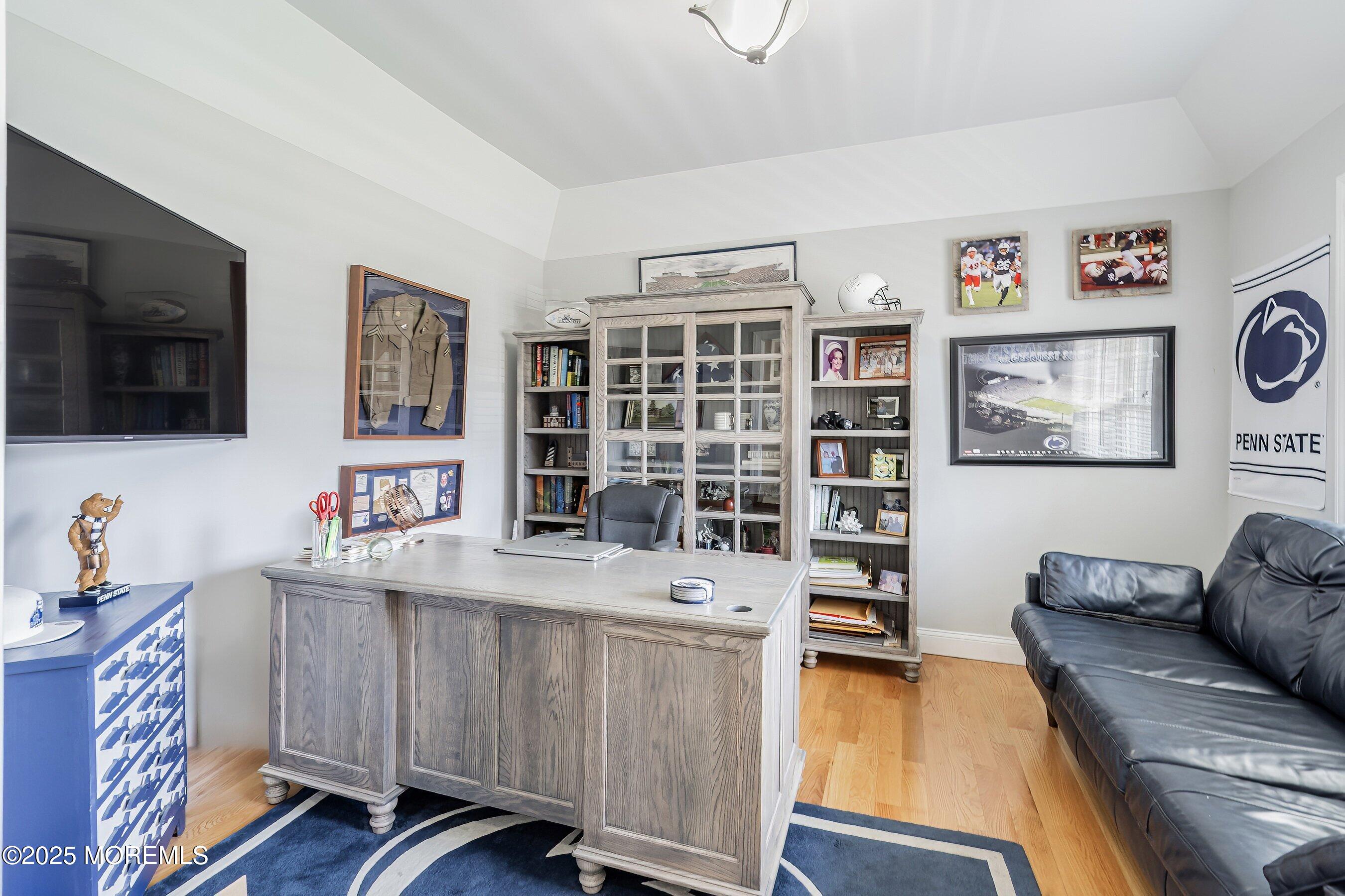 309 Hall Avenue Image 4