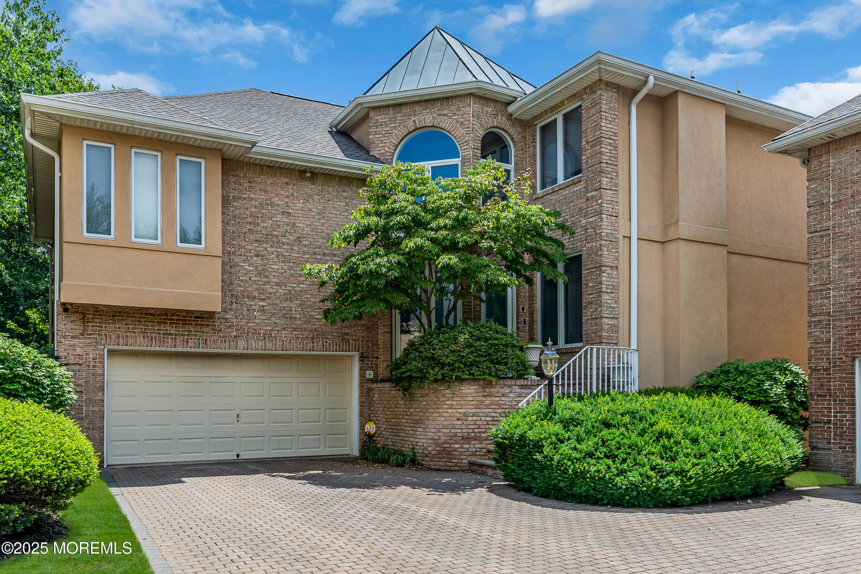181 Haciendo Court, Holmdel, NJ, 07733