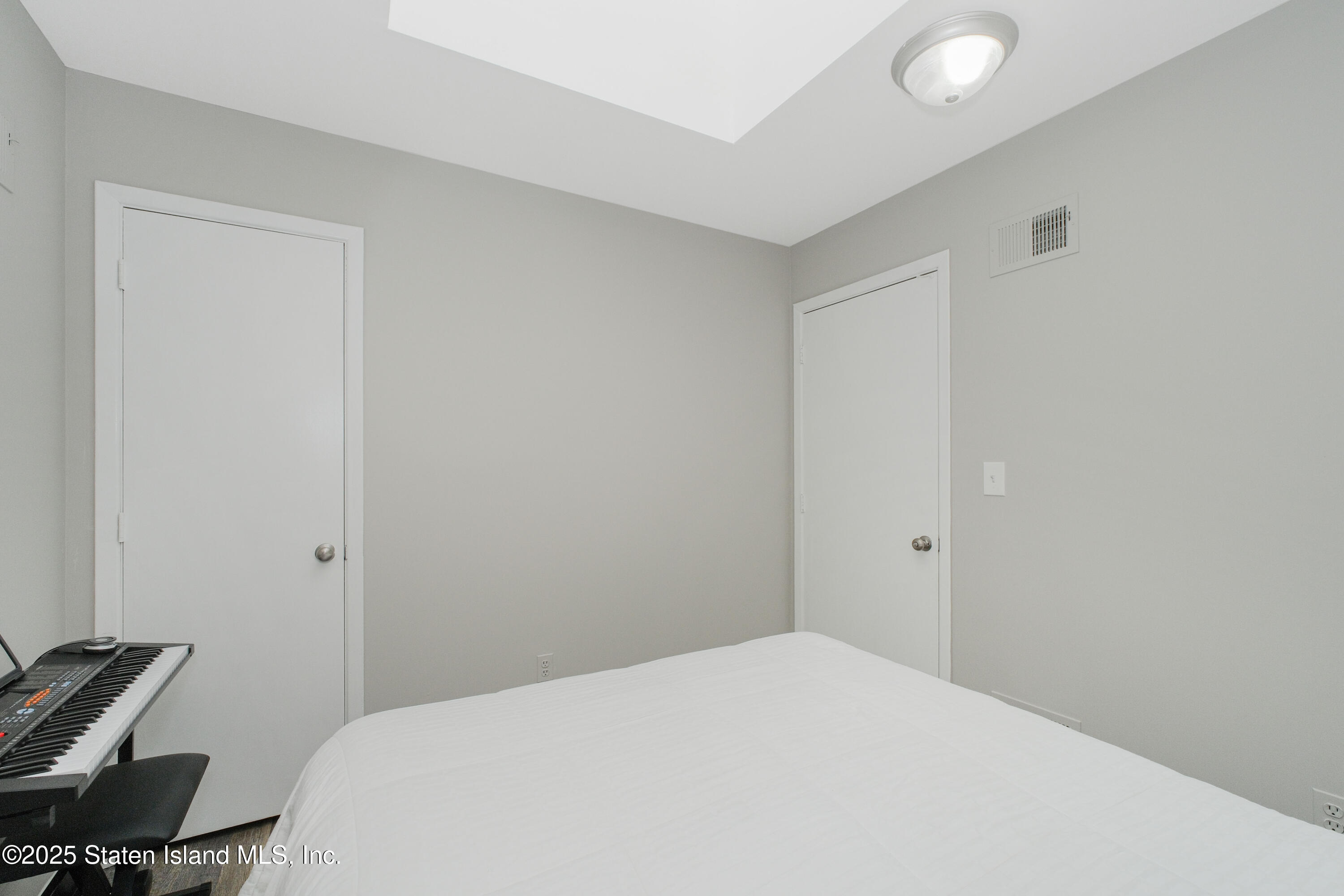 21 Studio Lane, Staten Island, NY, 10304 image 20