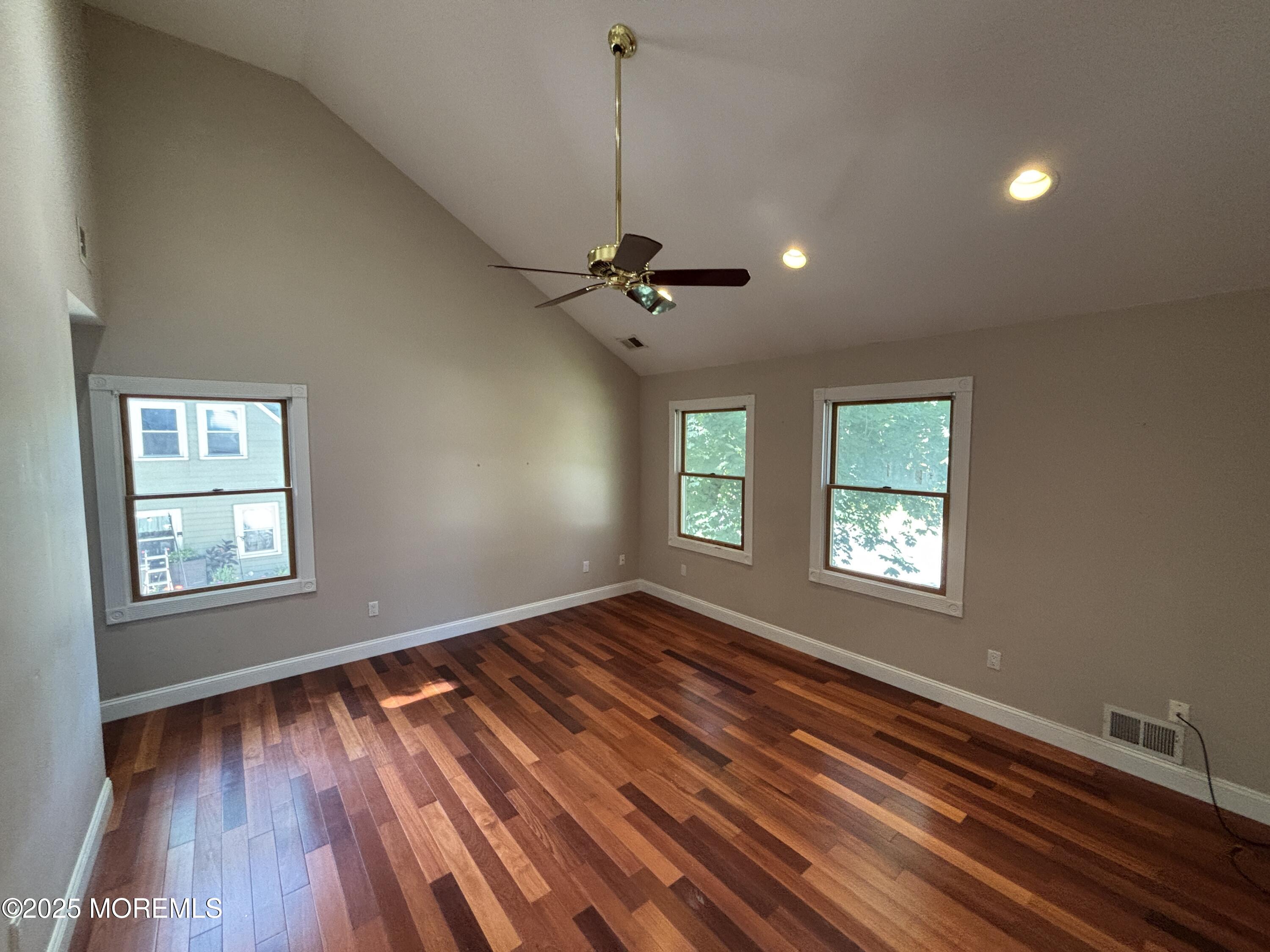 90 Statesir Place, Red Bank, NJ, 07701 image 15