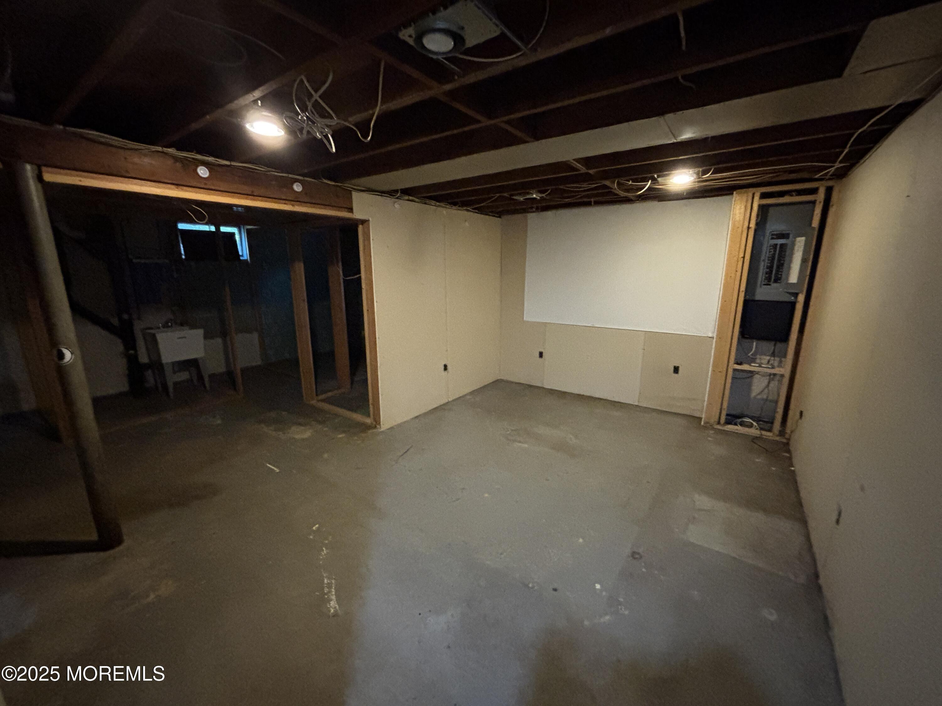 90 Statesir Place, Red Bank, NJ, 07701 image 31