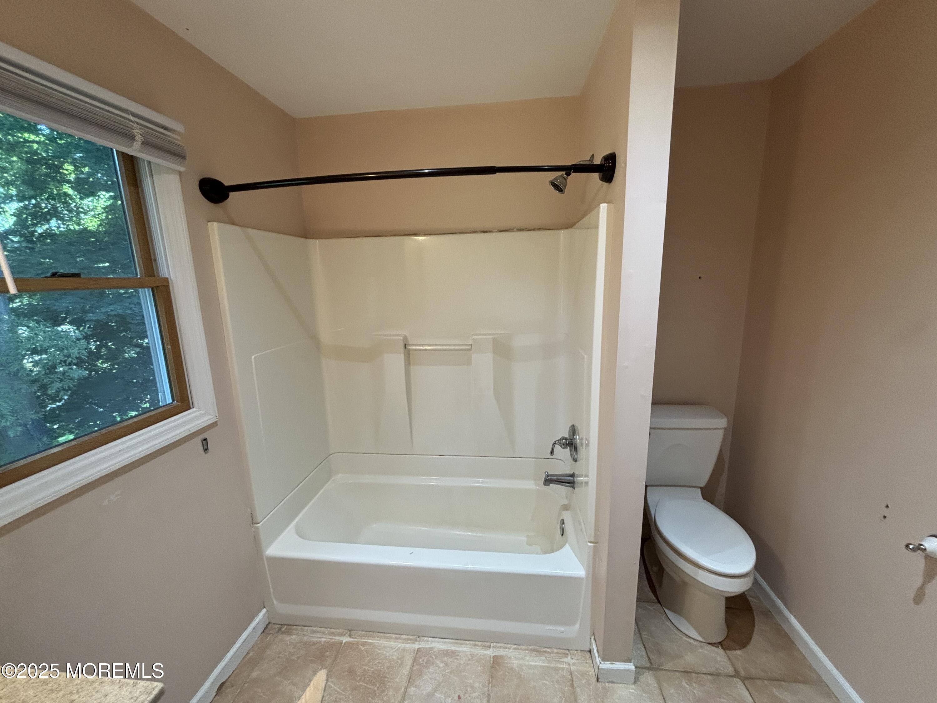 90 Statesir Place, Red Bank, NJ, 07701 image 22