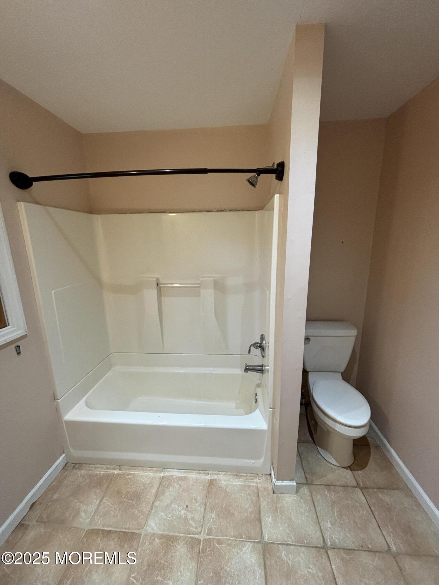 90 Statesir Place, Red Bank, NJ, 07701 image 21