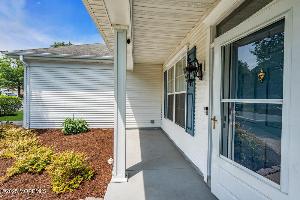29 Goldenedge Way Image 4