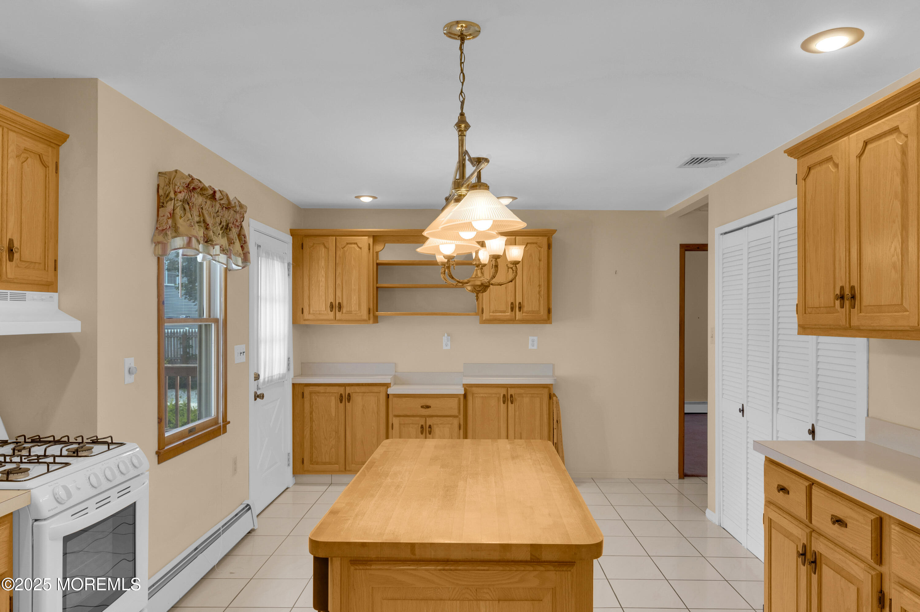326 Oxford Lane, Point Pleasant, NJ, 08742 image 15