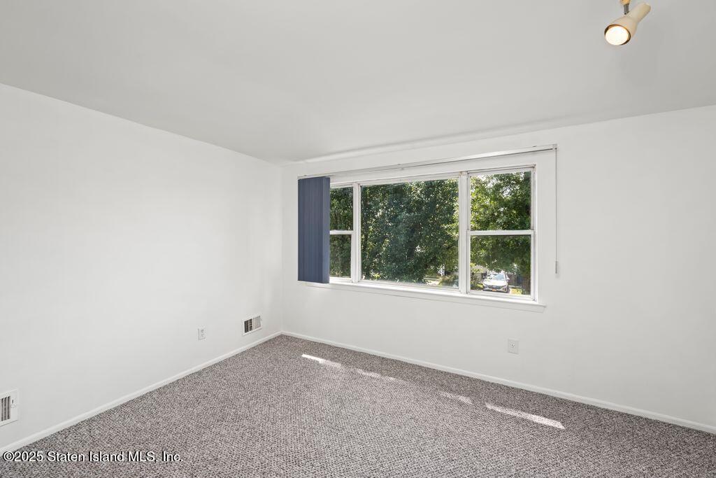 126 Lorriane, Staten Island, NY, 10309 image 12