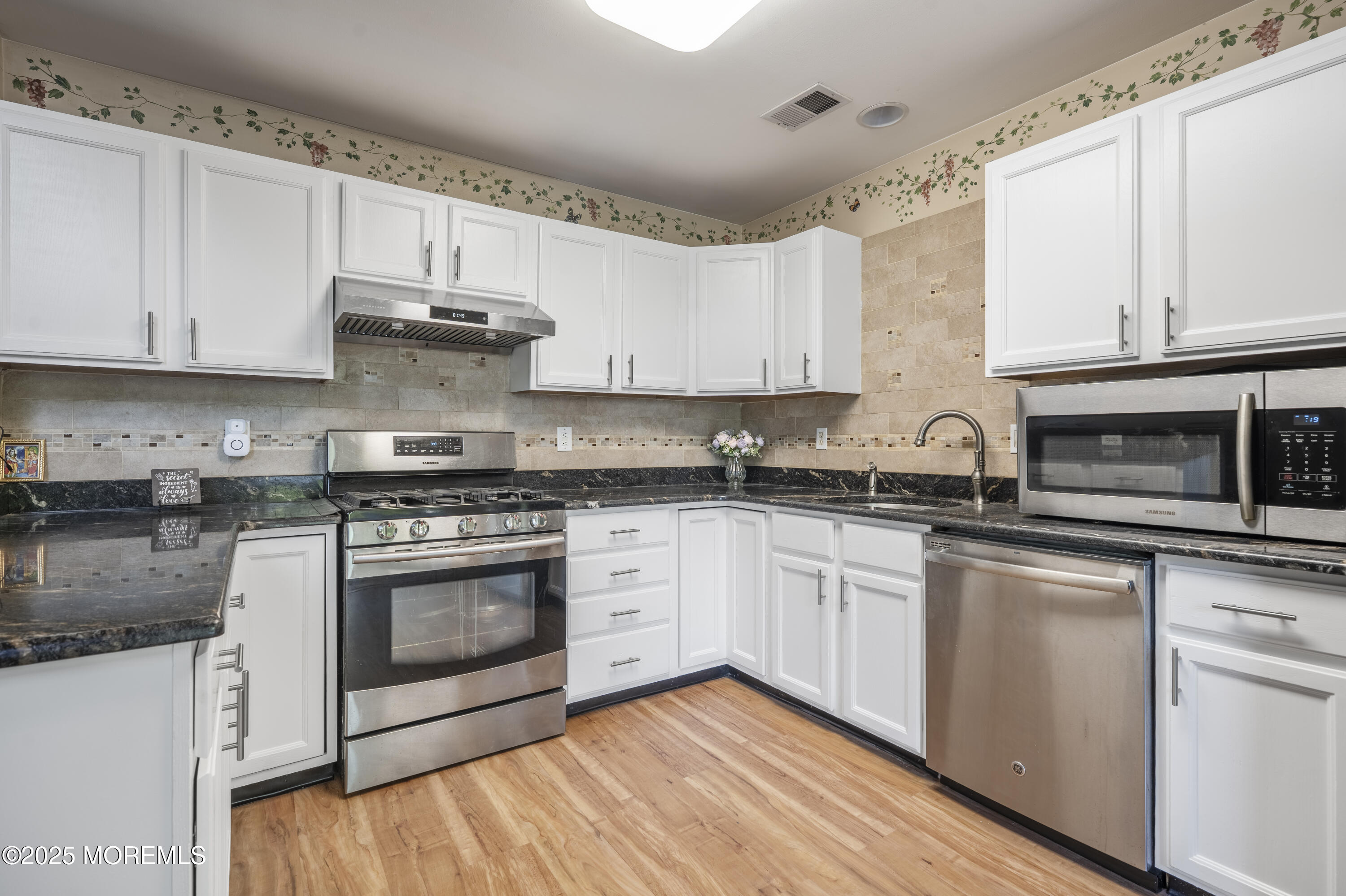 181 Windsong Circle 3, East Brunswick, NJ, 08816 image 8
