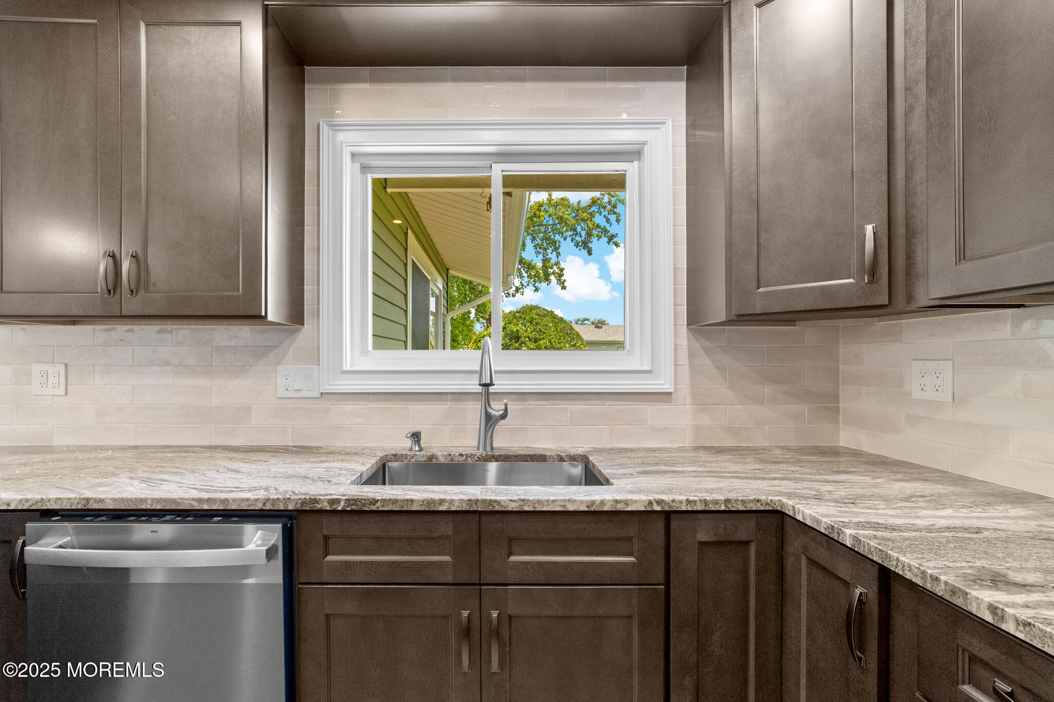 321 Persica Plz Plaza #321A, Monroe, NJ, 08831 image 11