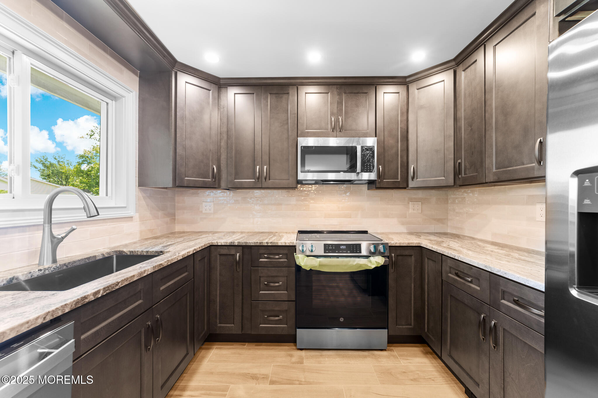 321 Persica Plz Plaza #321A, Monroe, NJ, 08831 image 10