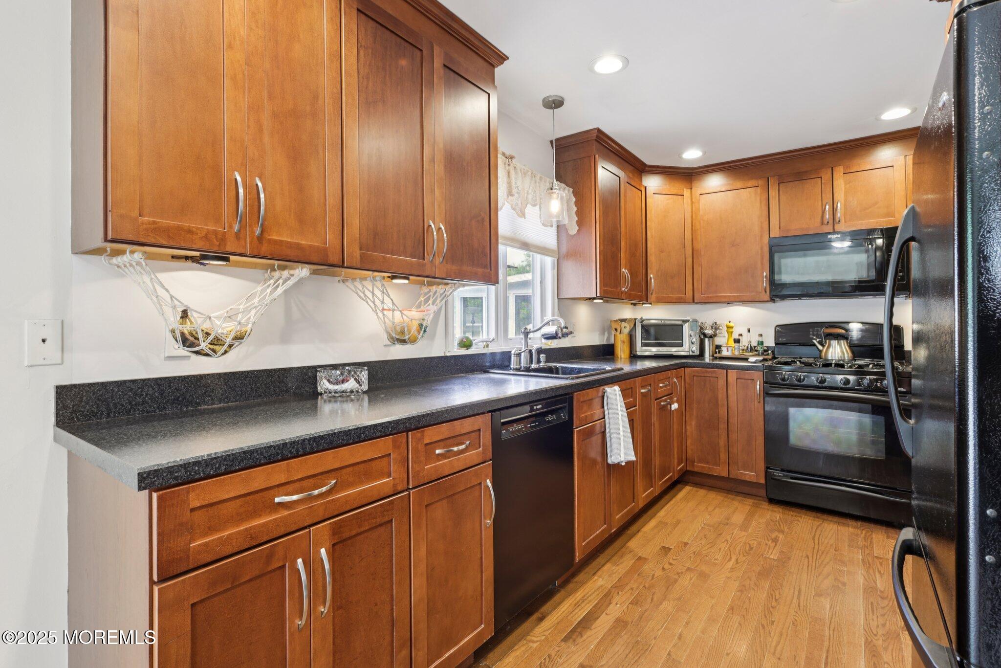 98 Washington Street, Keyport, NJ, 07735 image 11