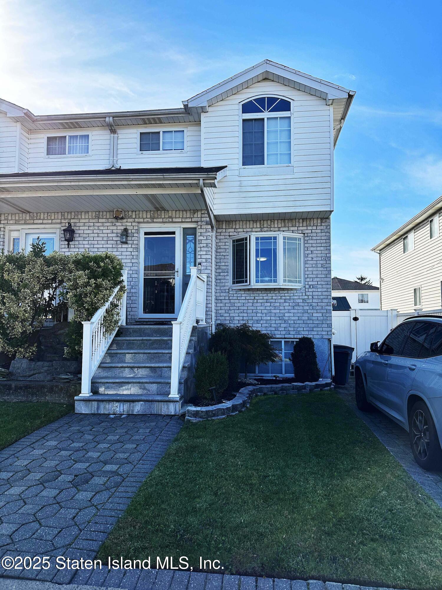 51 Shiloh St, Staten Island, NY, 10314