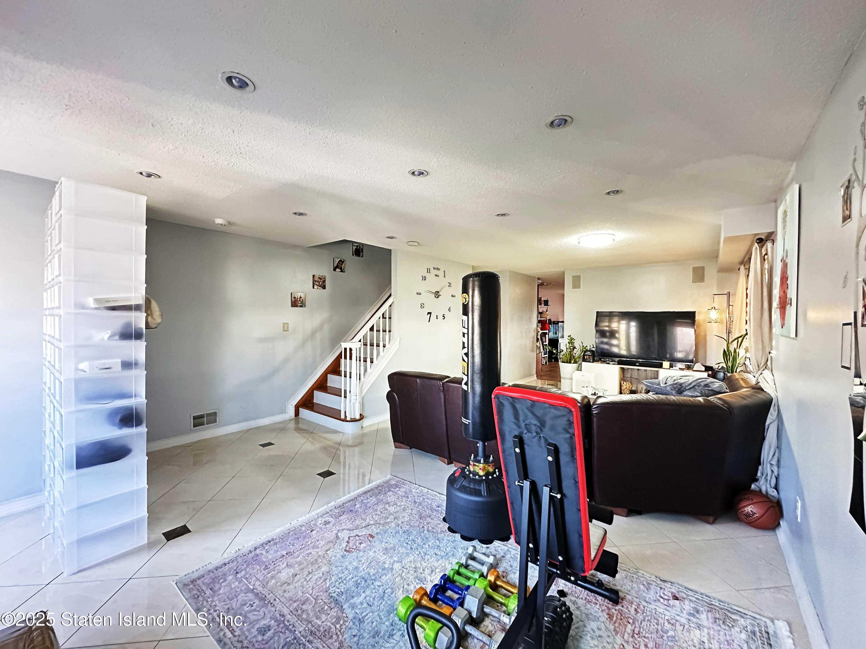 51 Shiloh St Image 5
