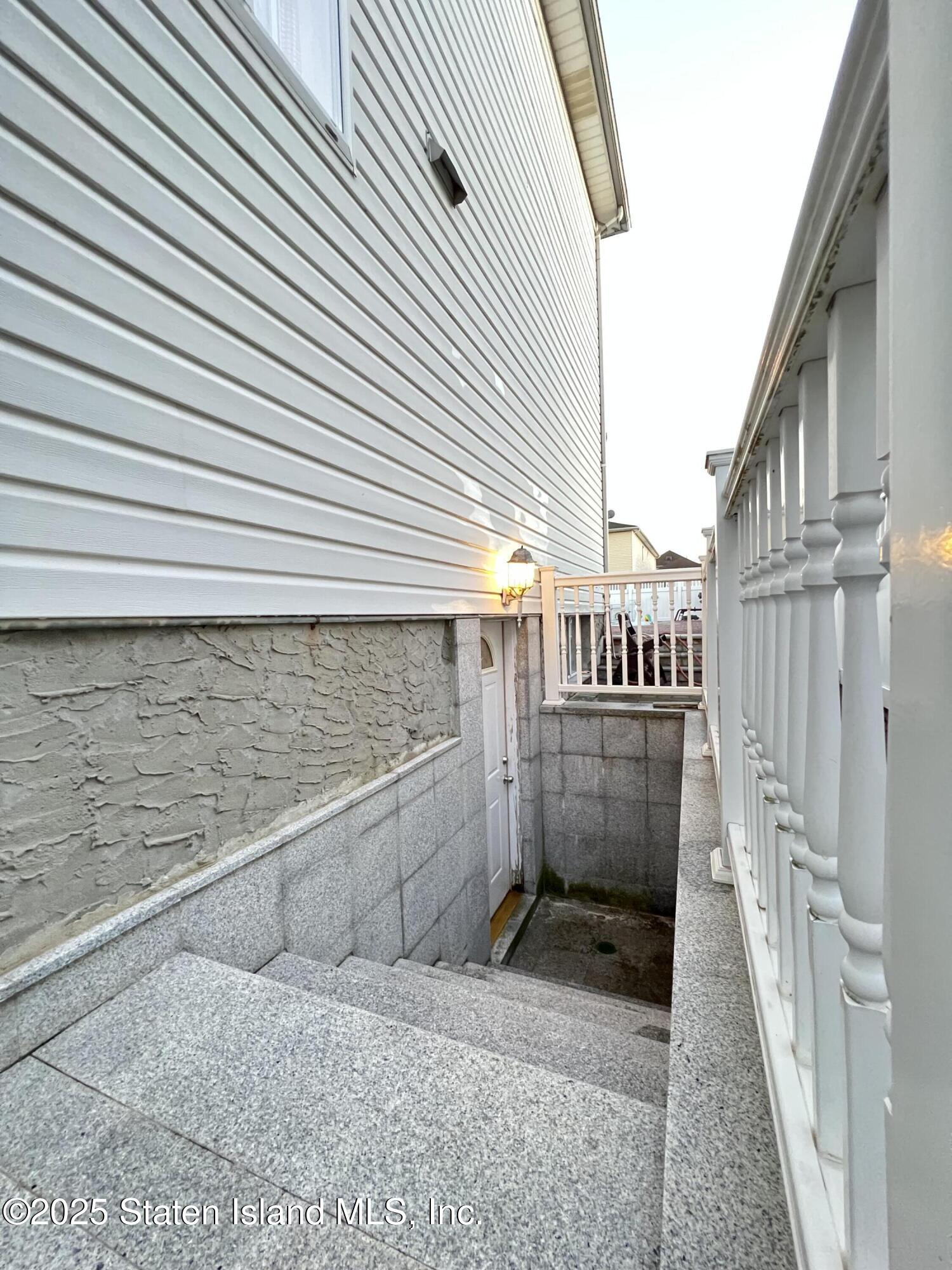 51 Shiloh St, Staten Island, NY, 10314 image 19