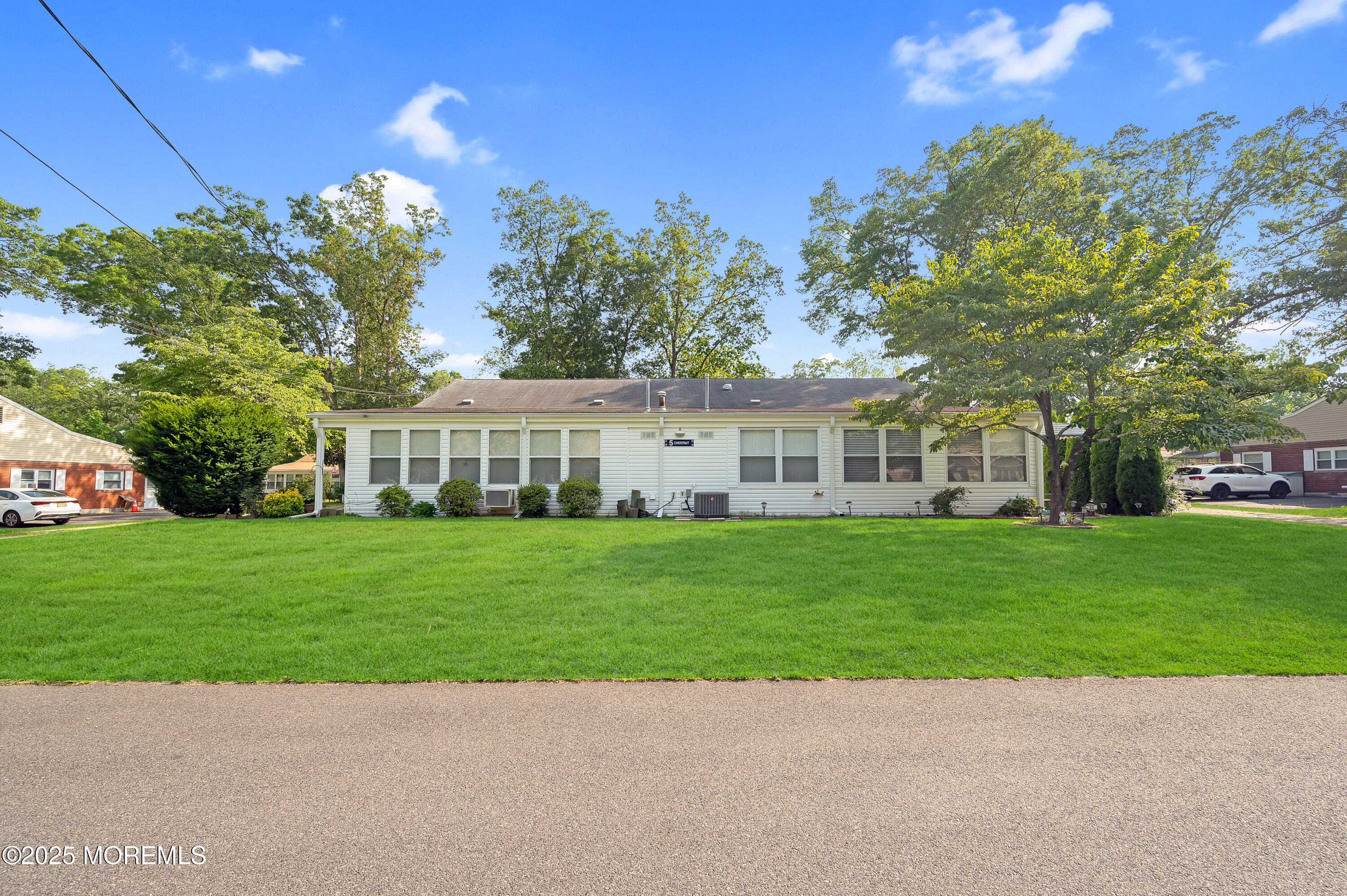 5 Chestnut Street C Image 5