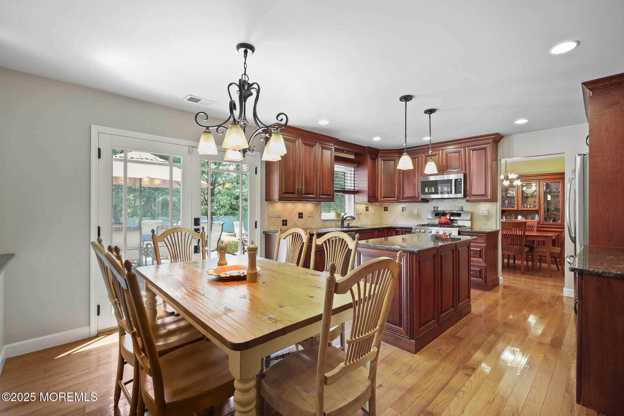 14 Sutton Drive, Manalapan, NJ, 07726 image 8