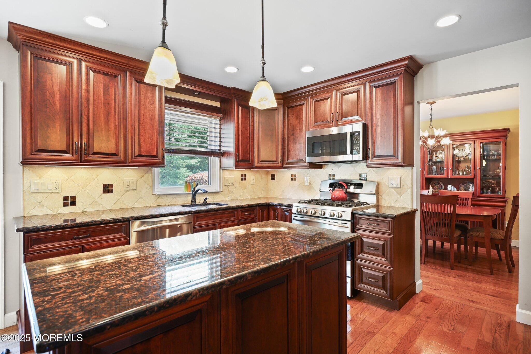 14 Sutton Drive, Manalapan, NJ, 07726 image 7