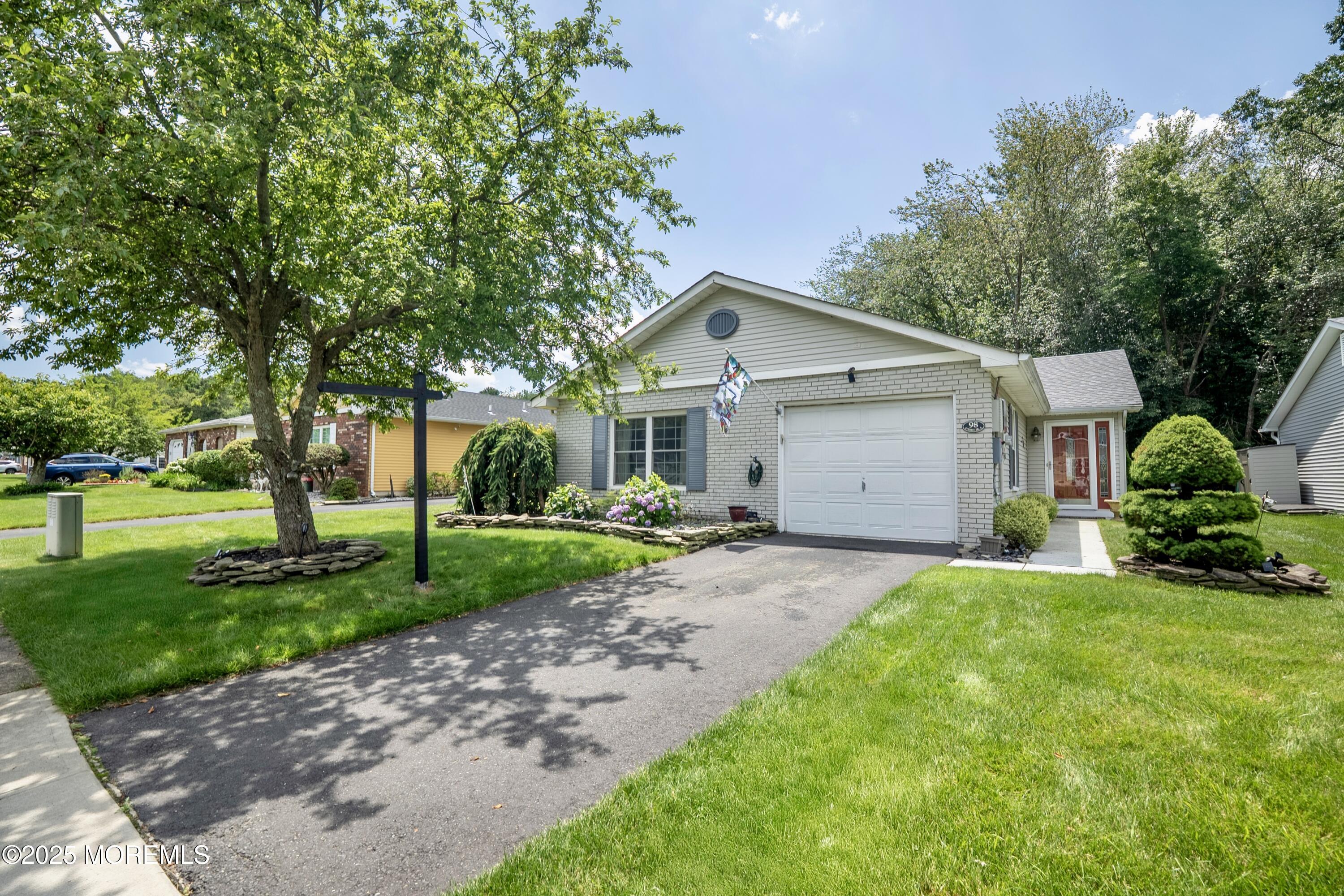 98 Everest, Brick, NJ, 08724