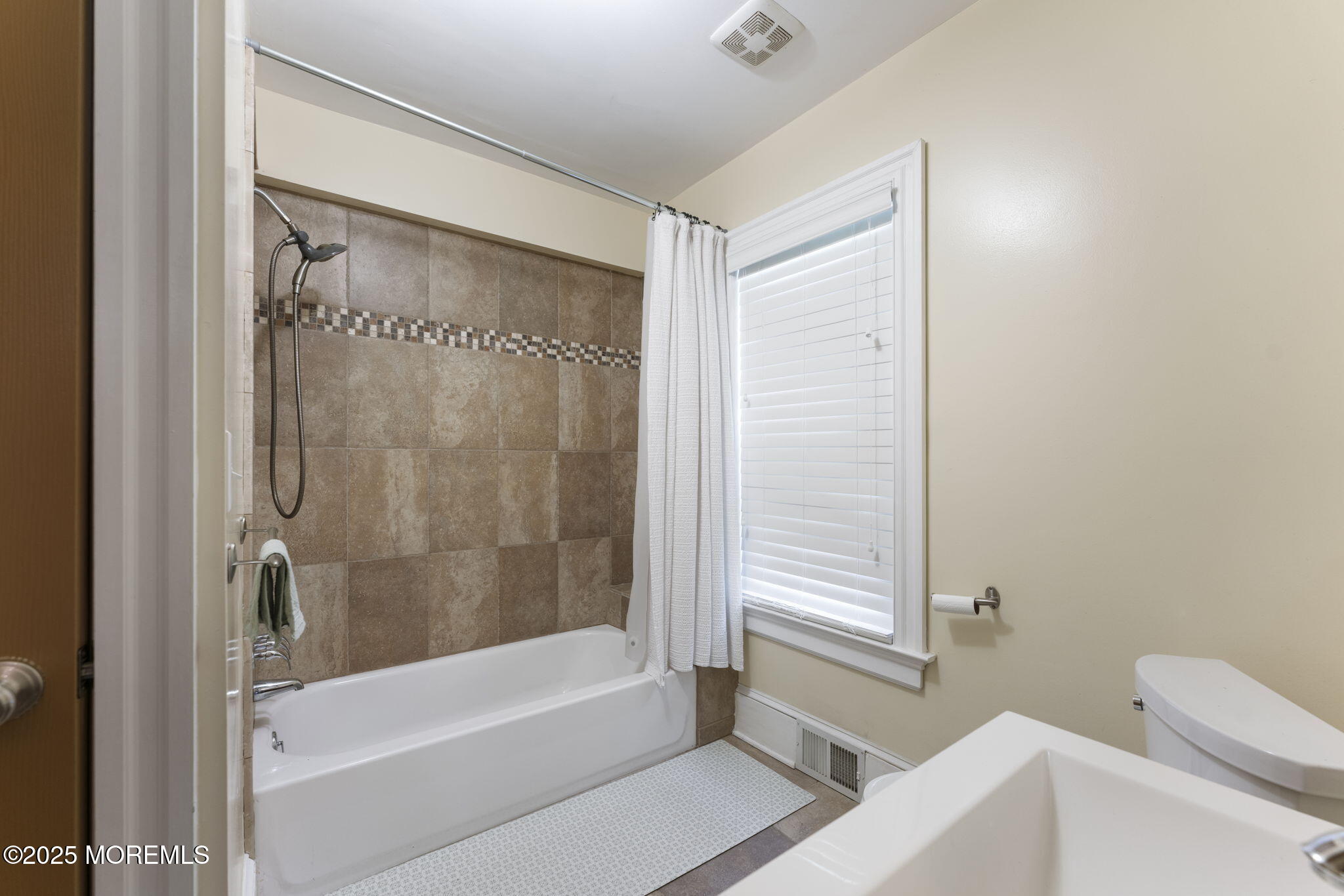 104 South Street, Eatontown, NJ, 07724 image 14