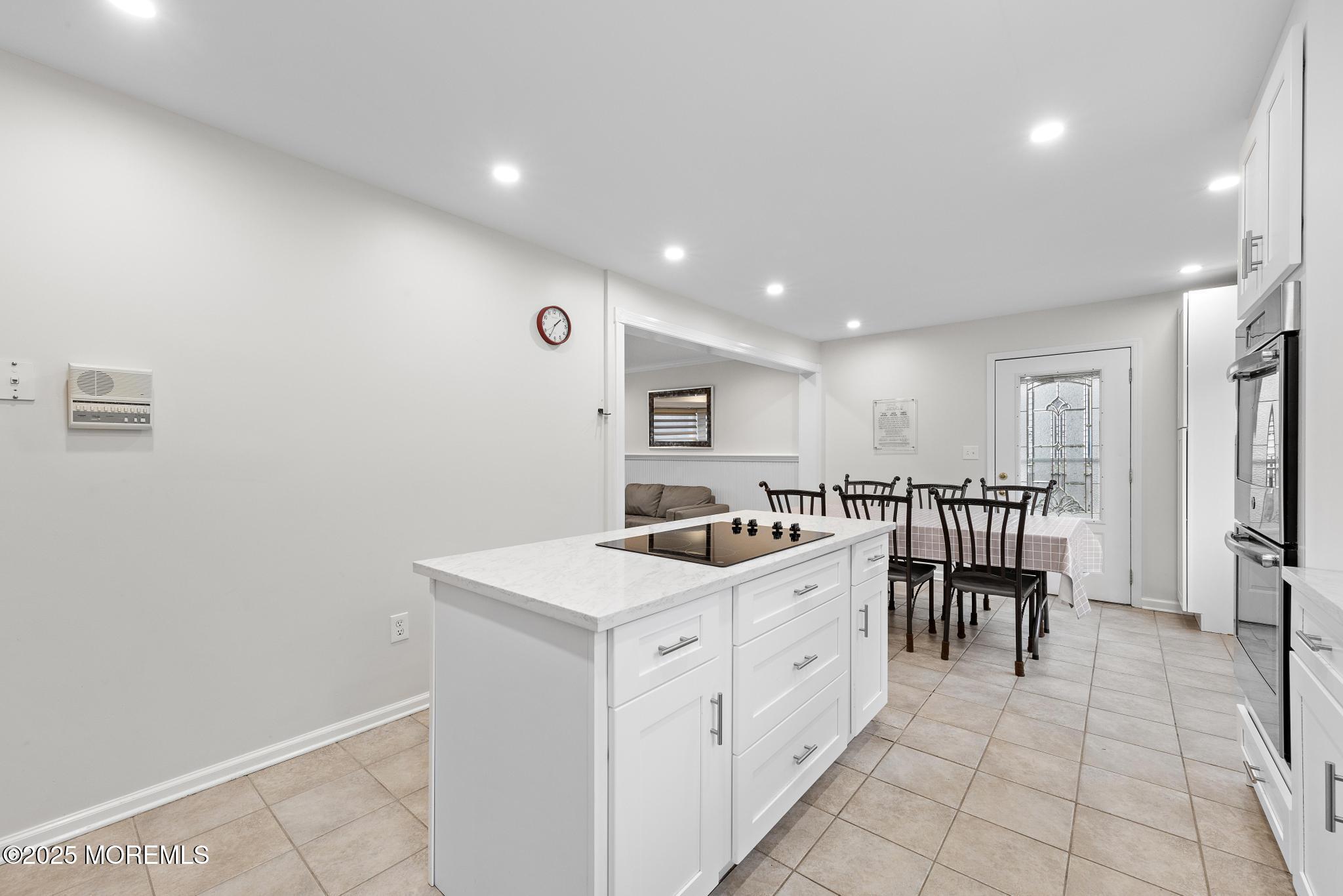 1375 Red Oak Drive, Lakewood, NJ, 08701 image 17