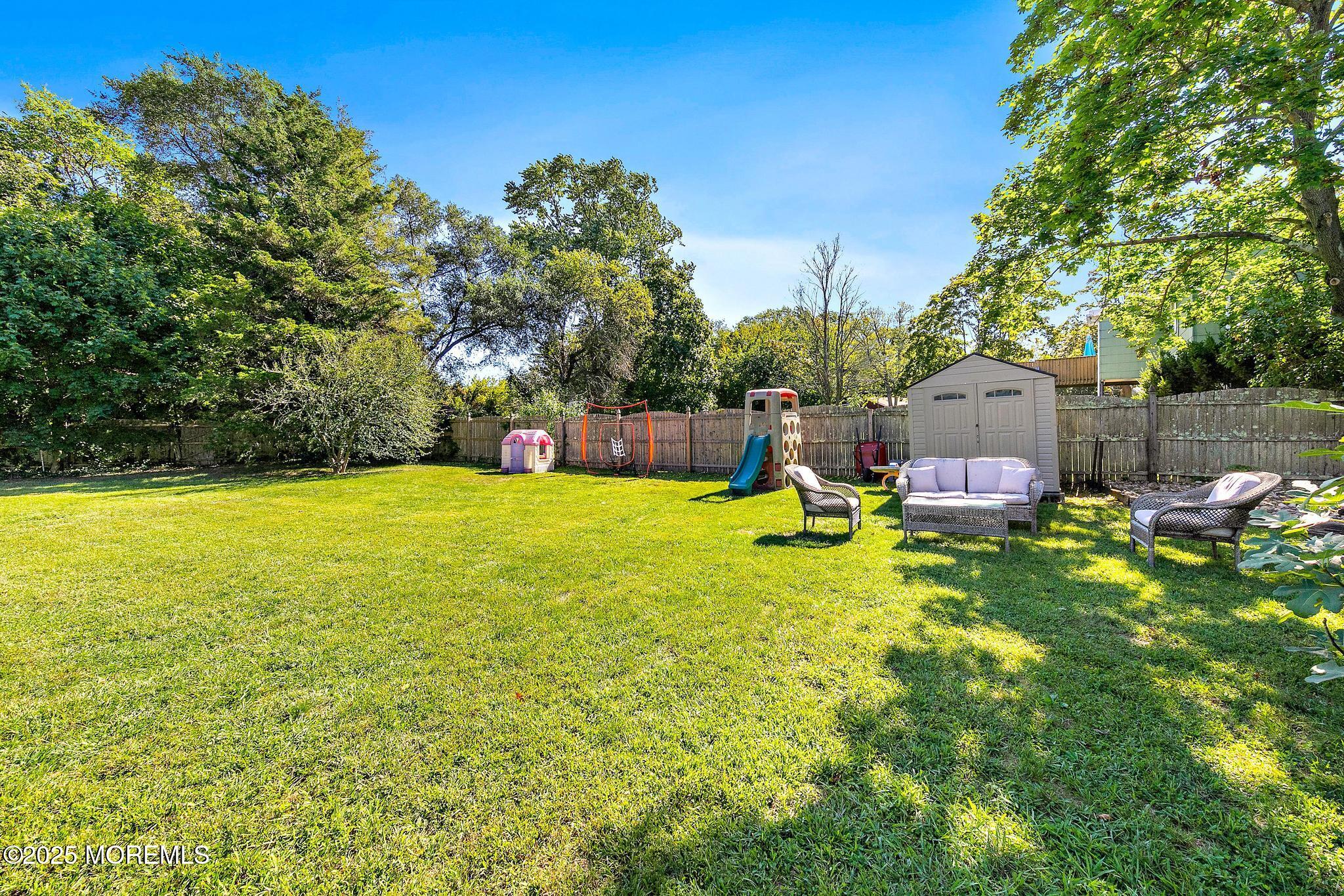 1375 Red Oak Drive, Lakewood, NJ, 08701 image 37