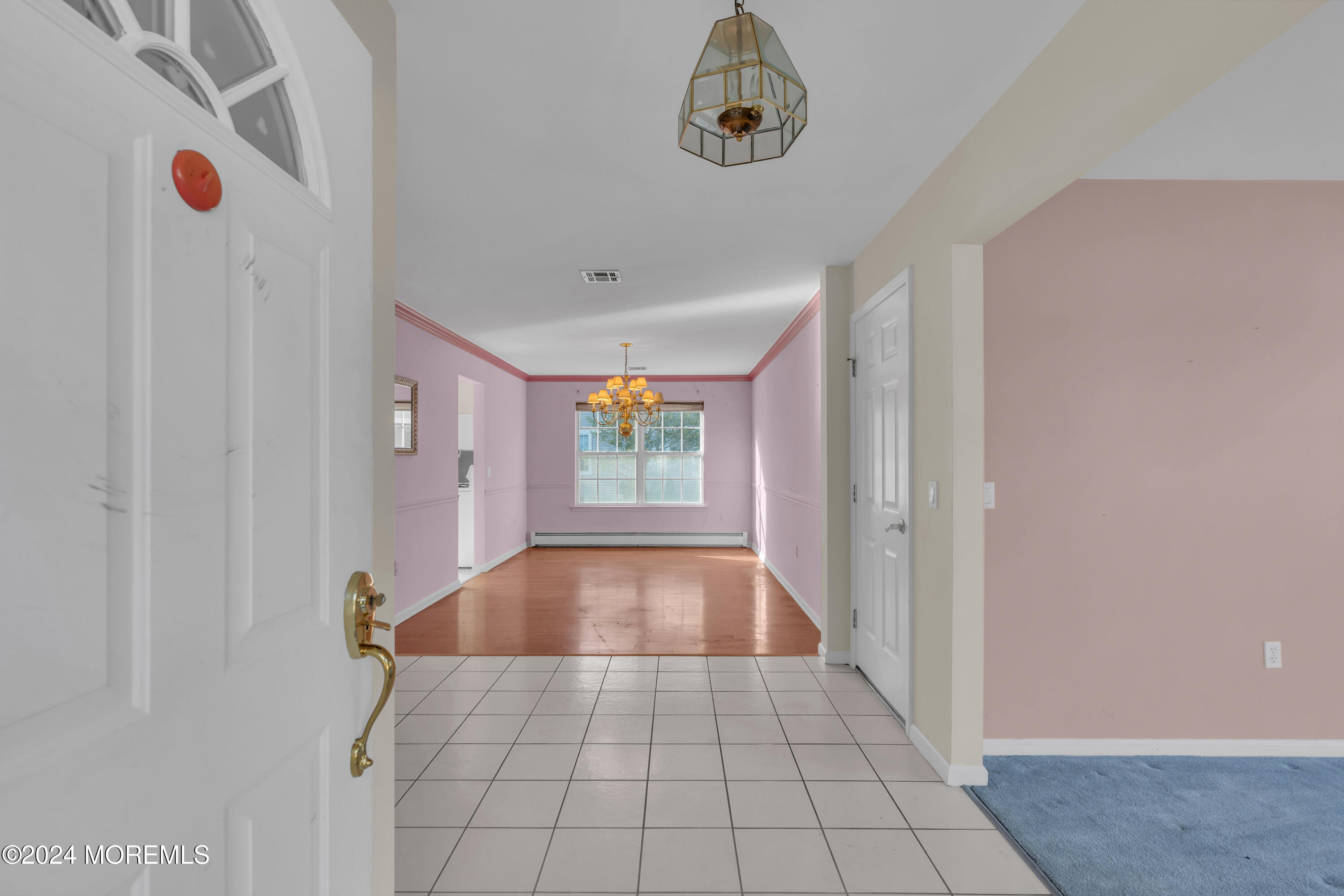 2464 Spring Hill Drive Image 4