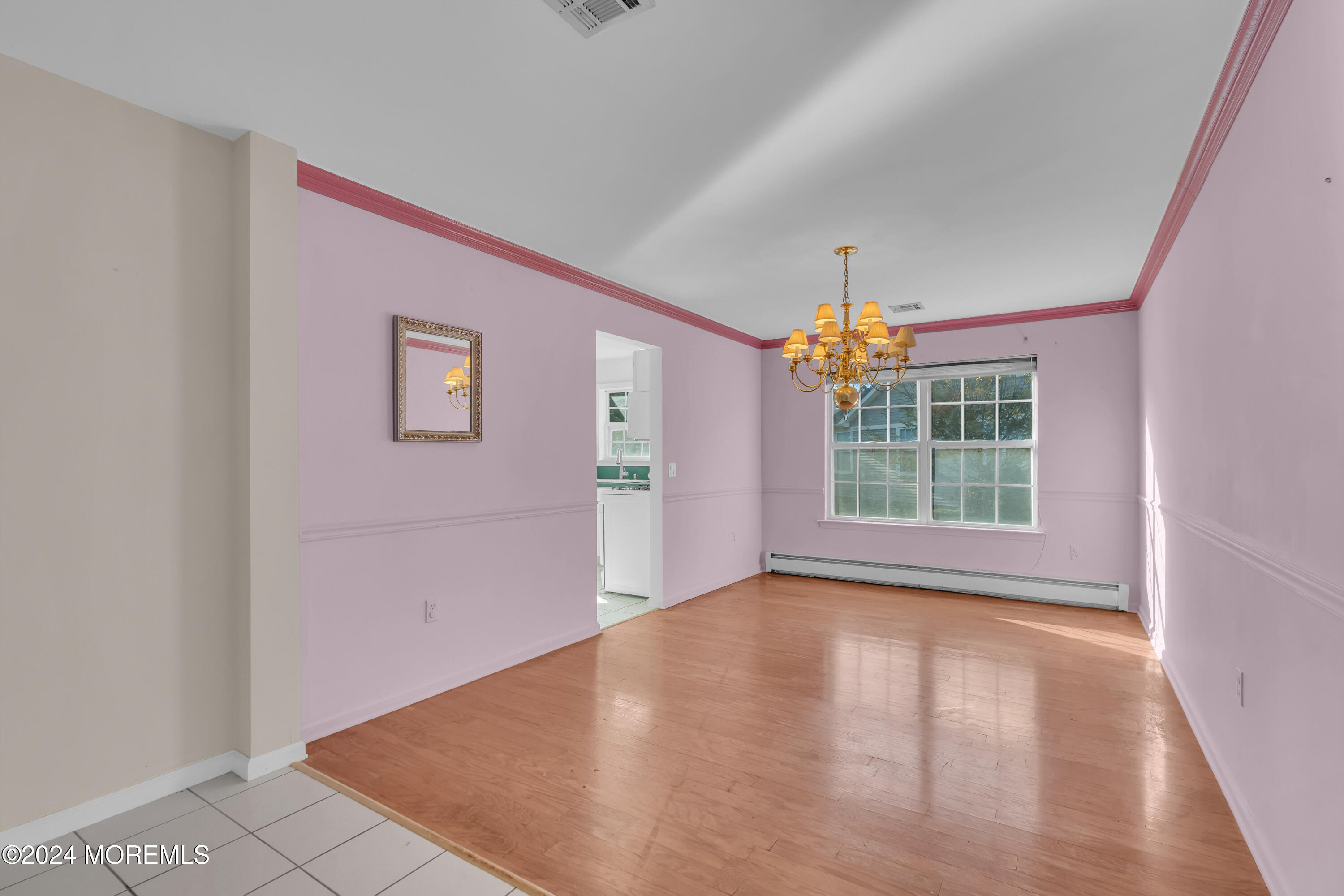 2464 Spring Hill Drive Image 5