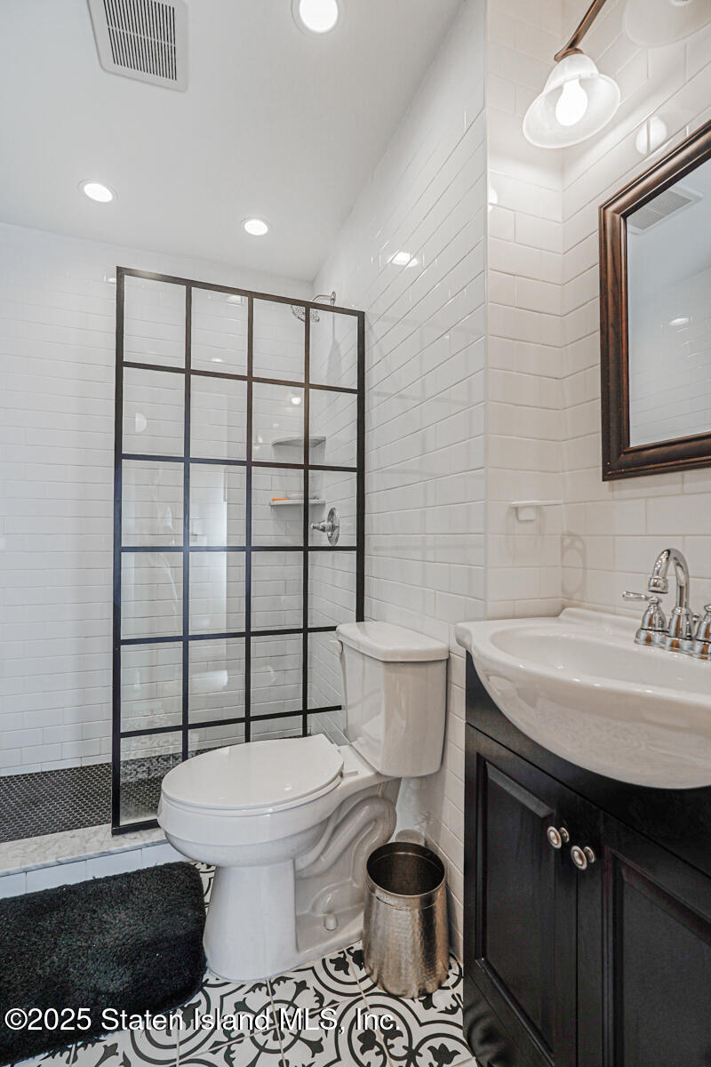 15 Occident Avenue, Staten Island, NY, 10304 image 36