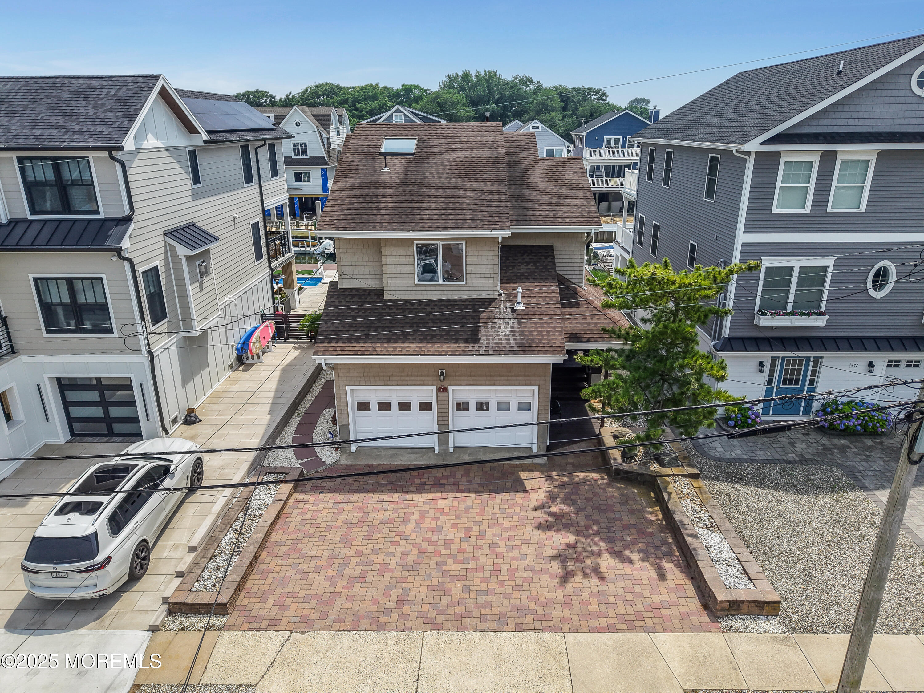 475 Long Avenue Image 5