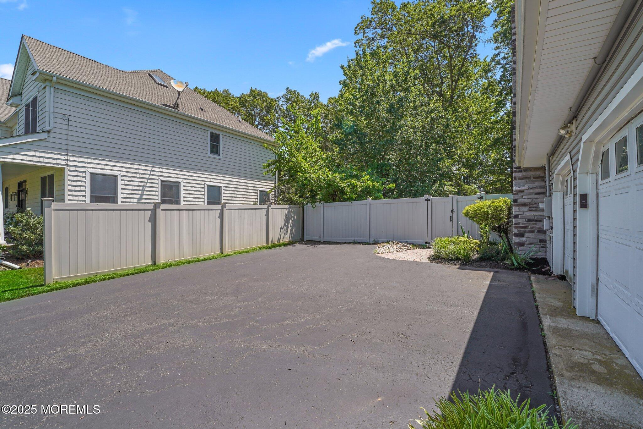 45 Weston Place Image 3