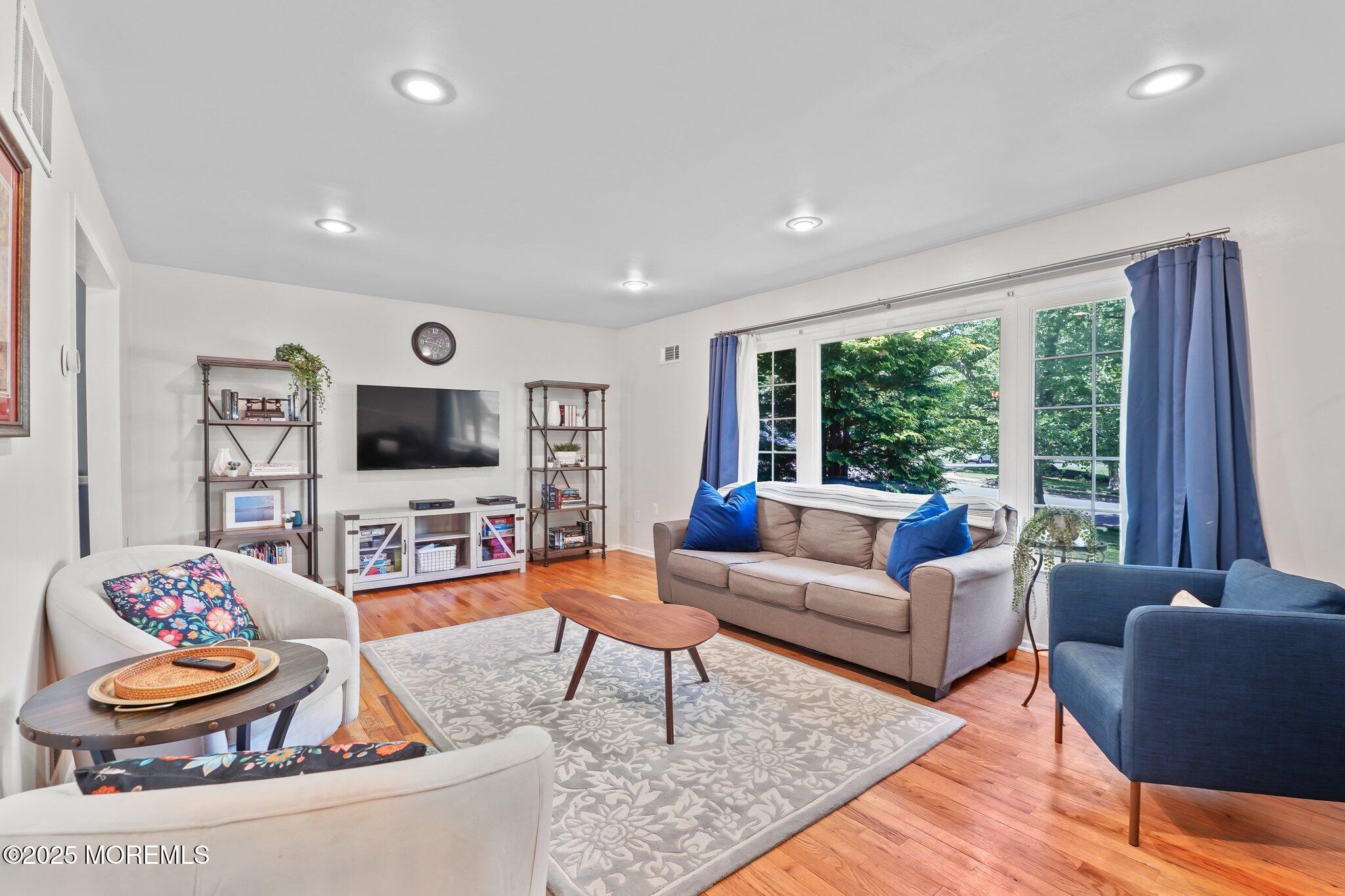 45 Weston Place, Eatontown, NJ, 07724 image 16