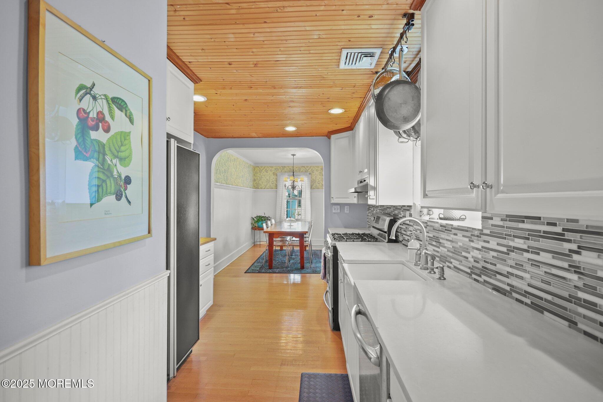 386 Franklin Road, North Brunswick, NJ, 08902 image 23