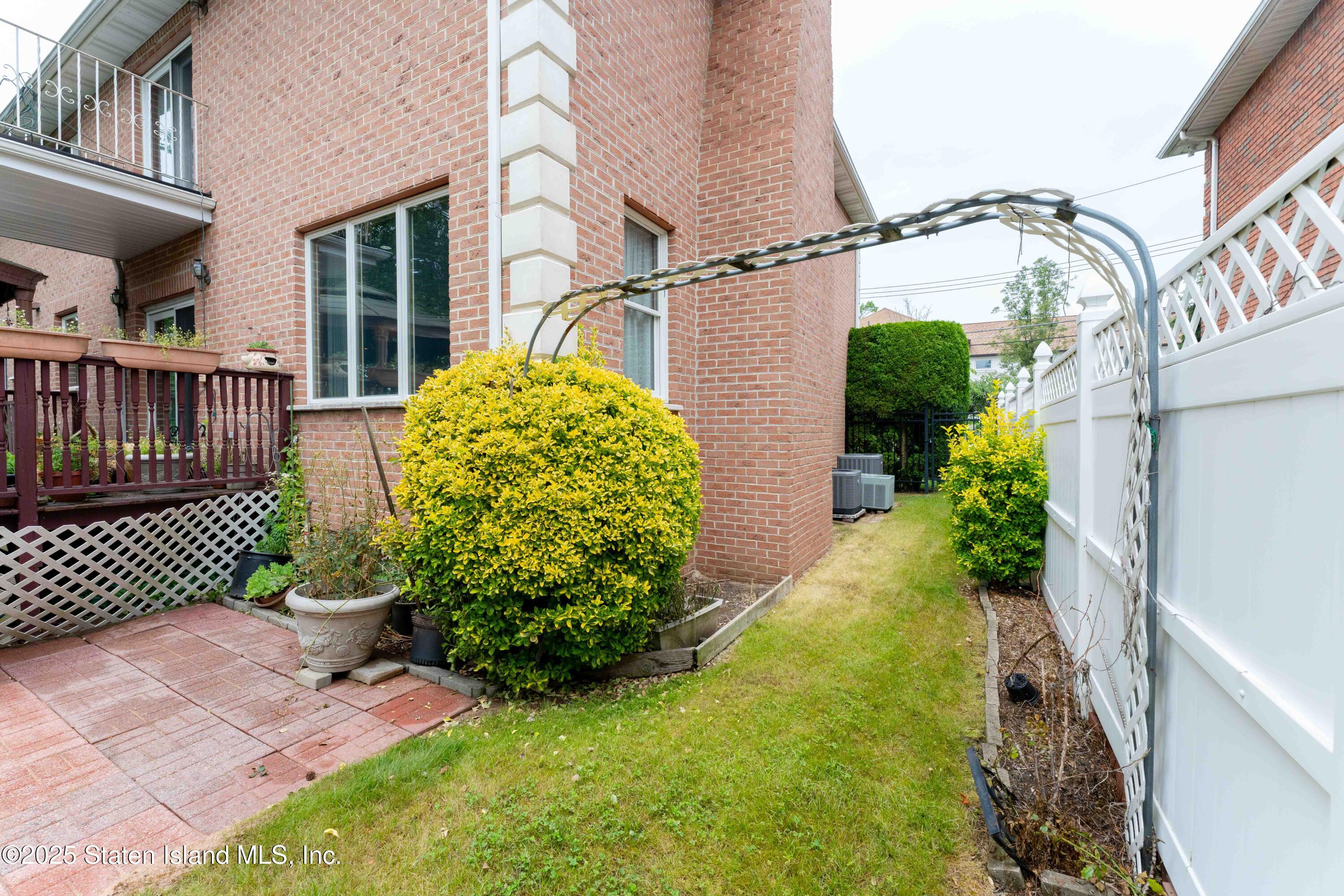 10 Spruce Court, Staten Island, NY, 10307 image 59