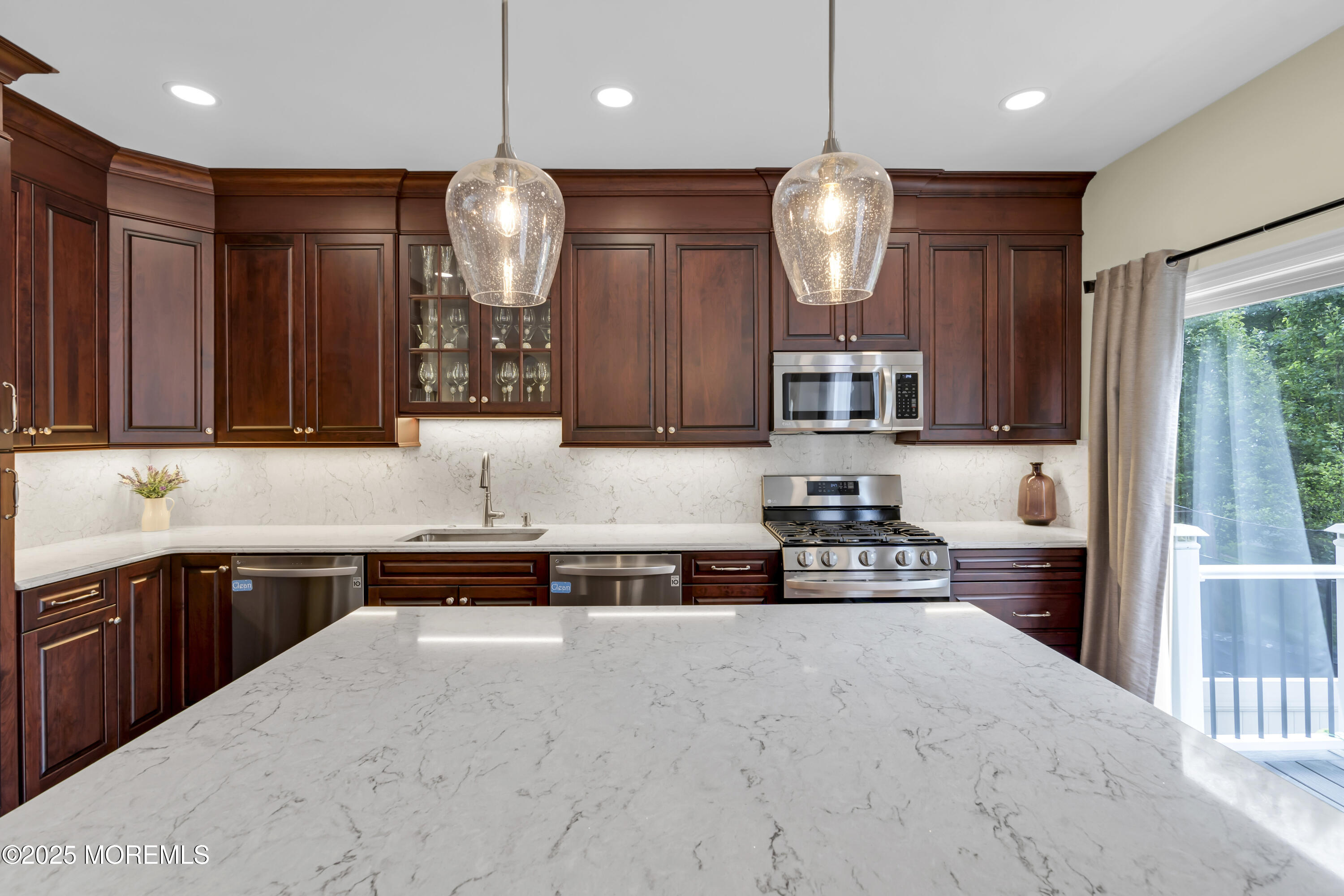 118 Pelican Court, Marlboro, NJ, 07746 image 19