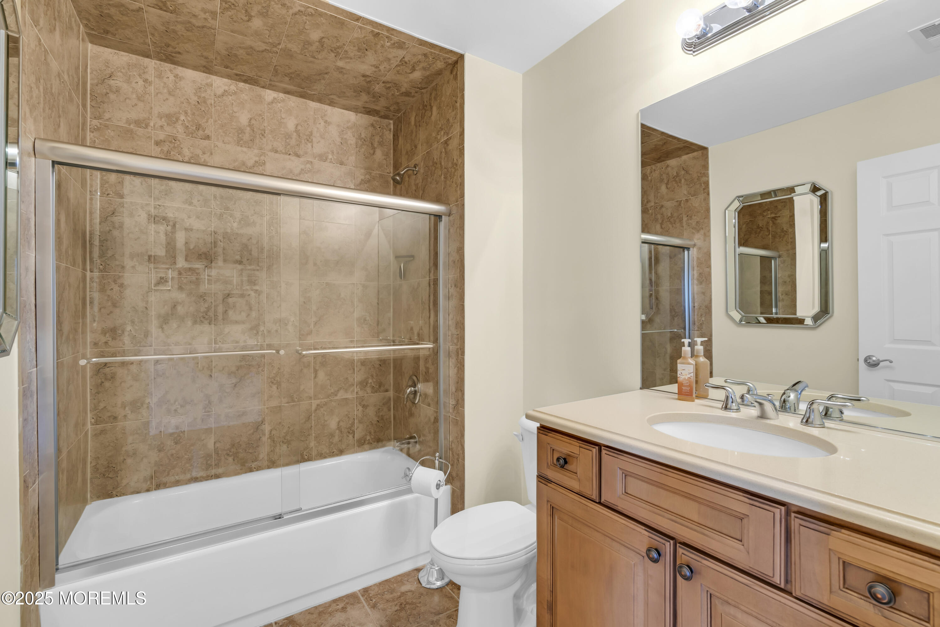 118 Pelican Court, Marlboro, NJ, 07746 image 41